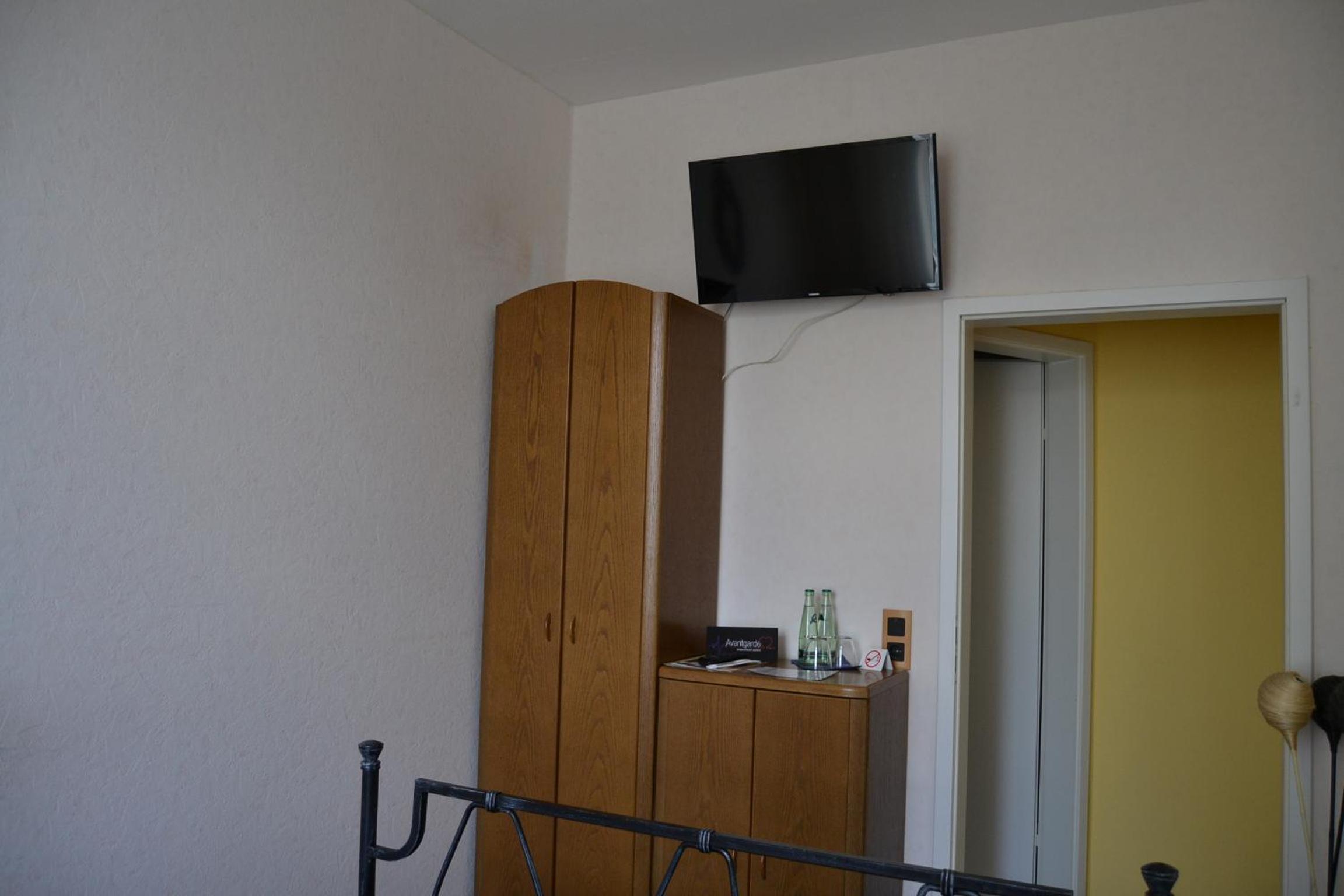 Photo 47