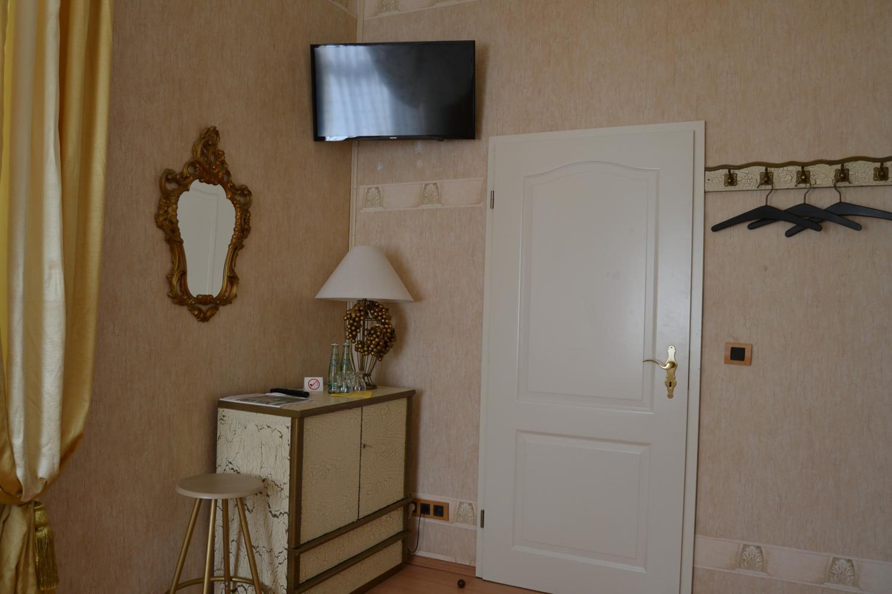 Photo 49