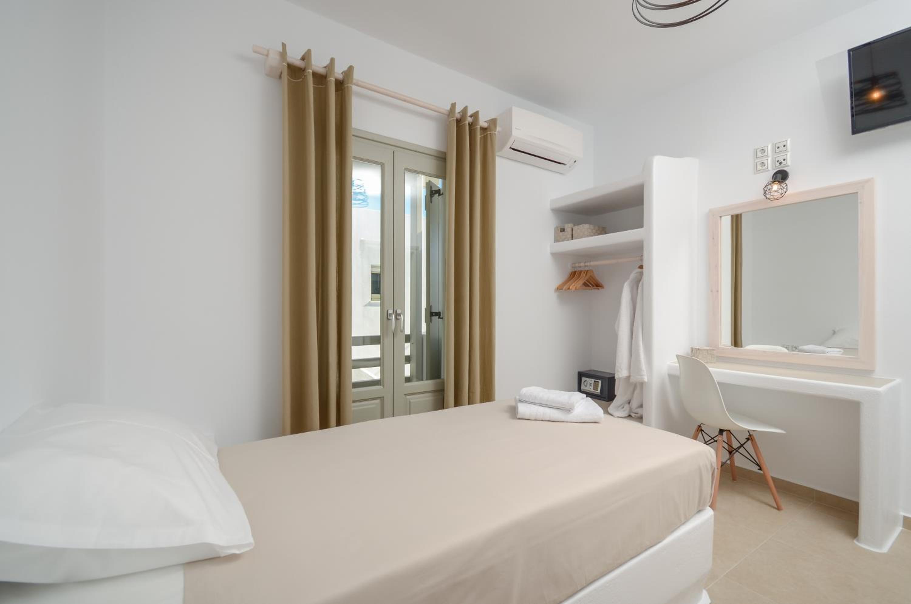 Aphrodite Luxury Apartments