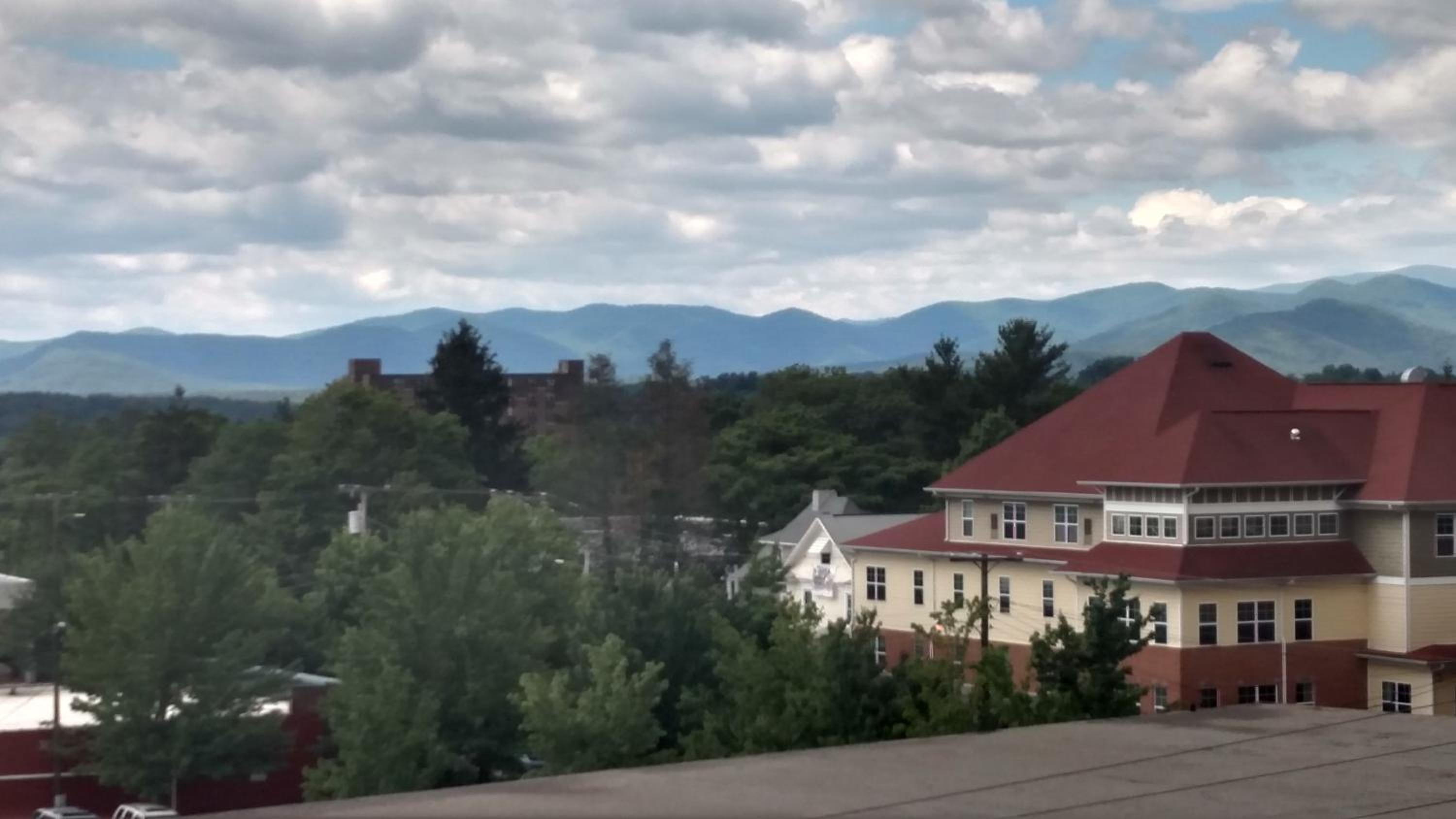 Downtown Inn view 5