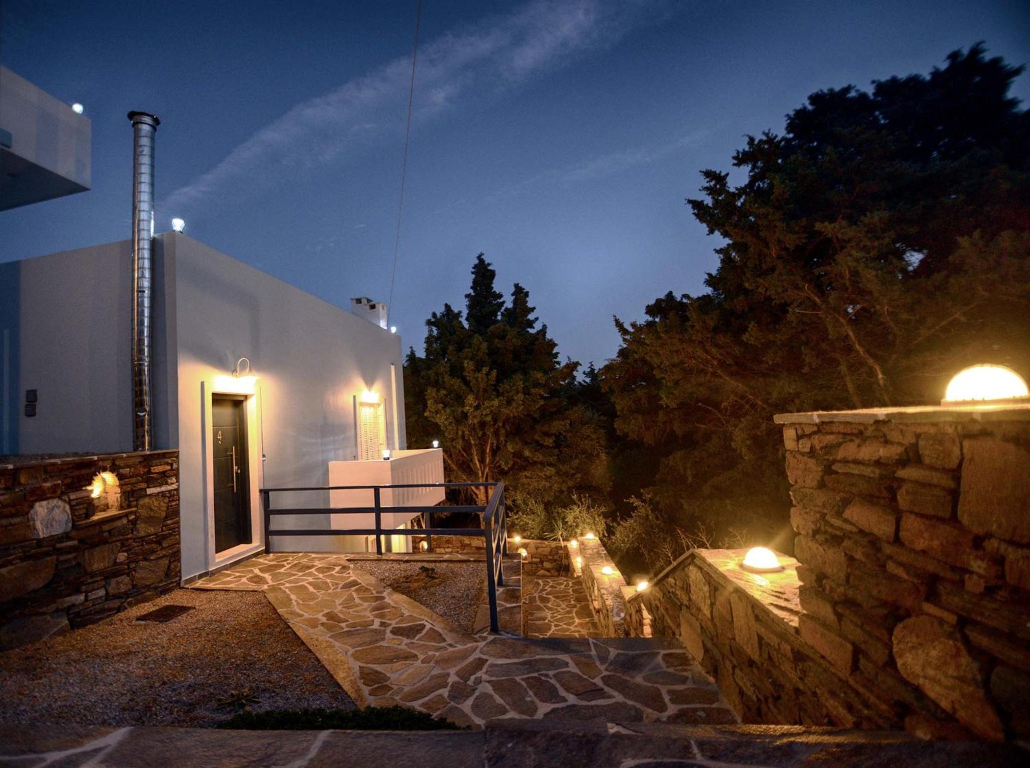 Peskesi Ikaria