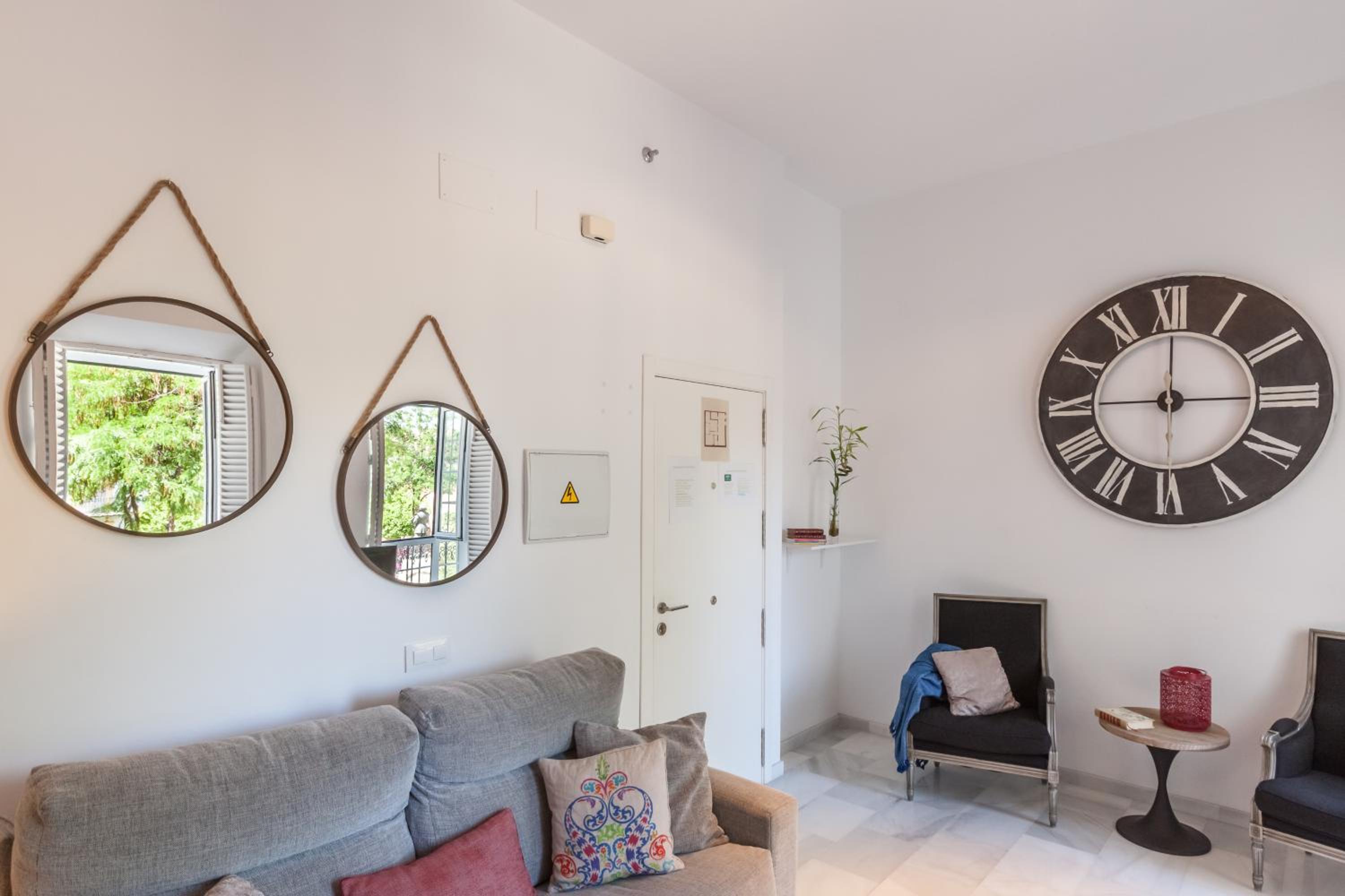 Apartamentos Plaza Pilatos