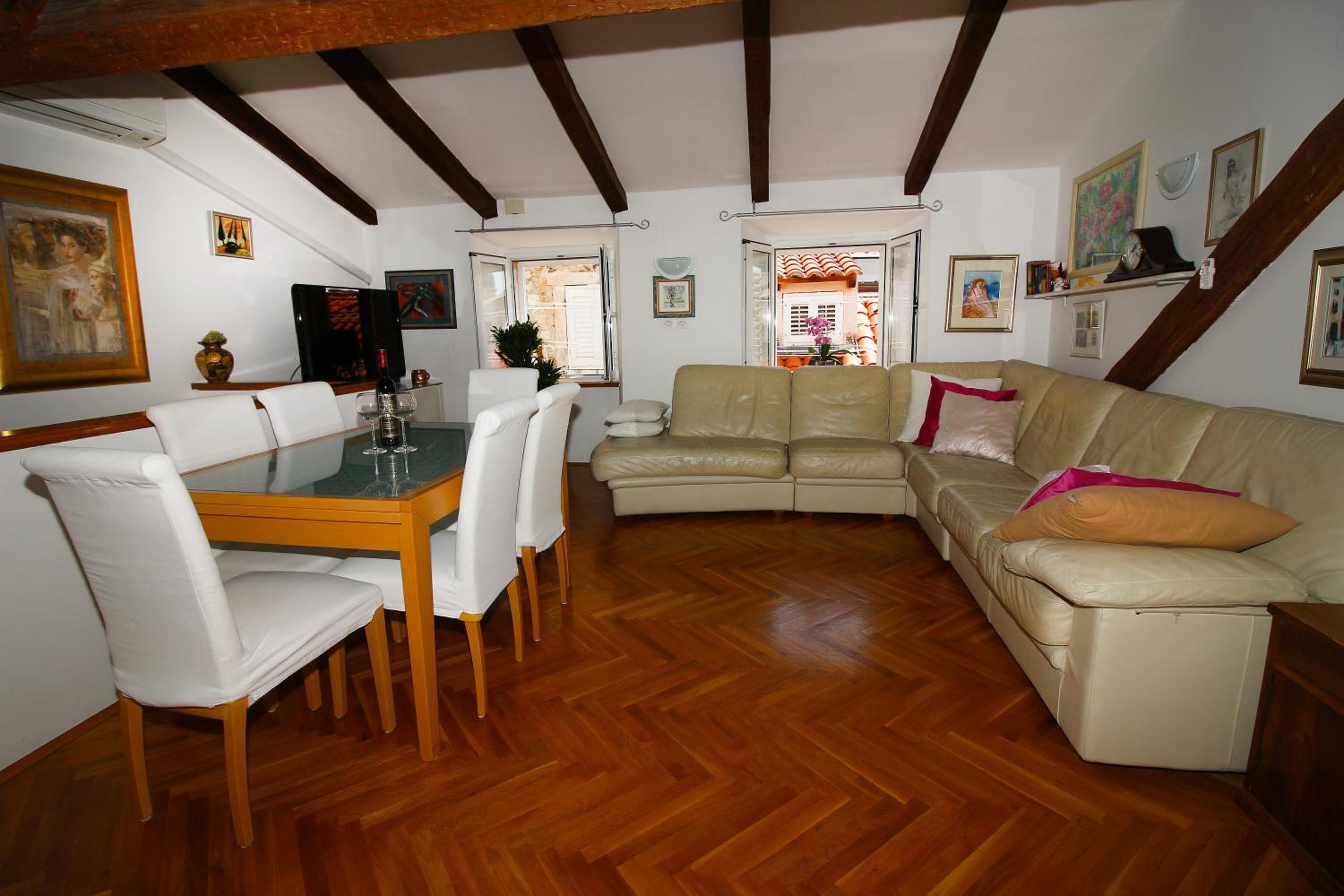Princess Dora's Apartment