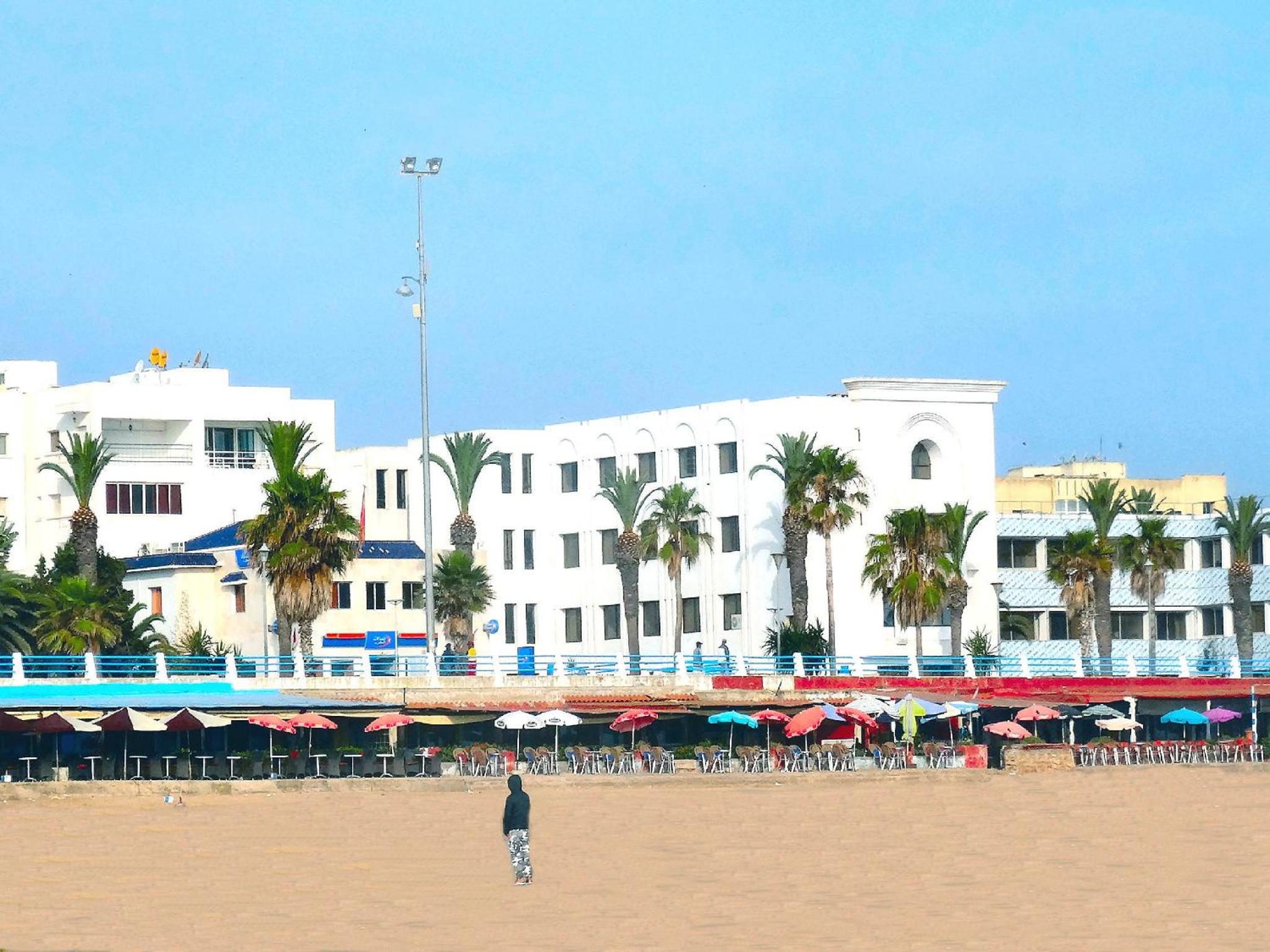Appartement 400m plage 4eme étage view 5