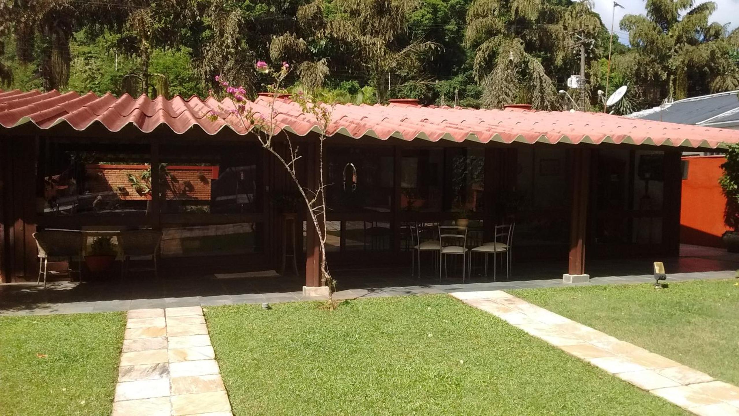 Casa na Marina com piscina churrasqueira e píer