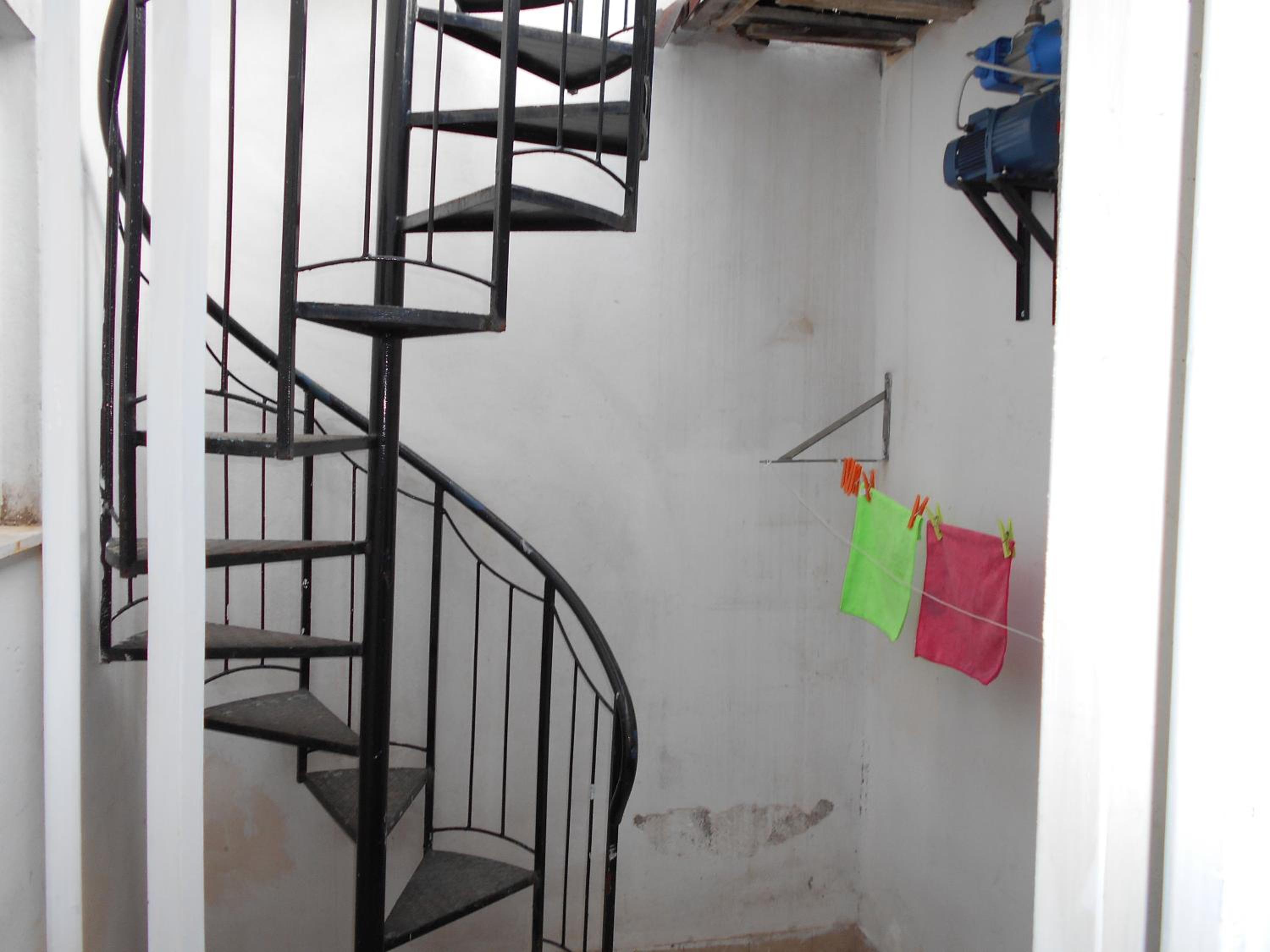 Photo 32