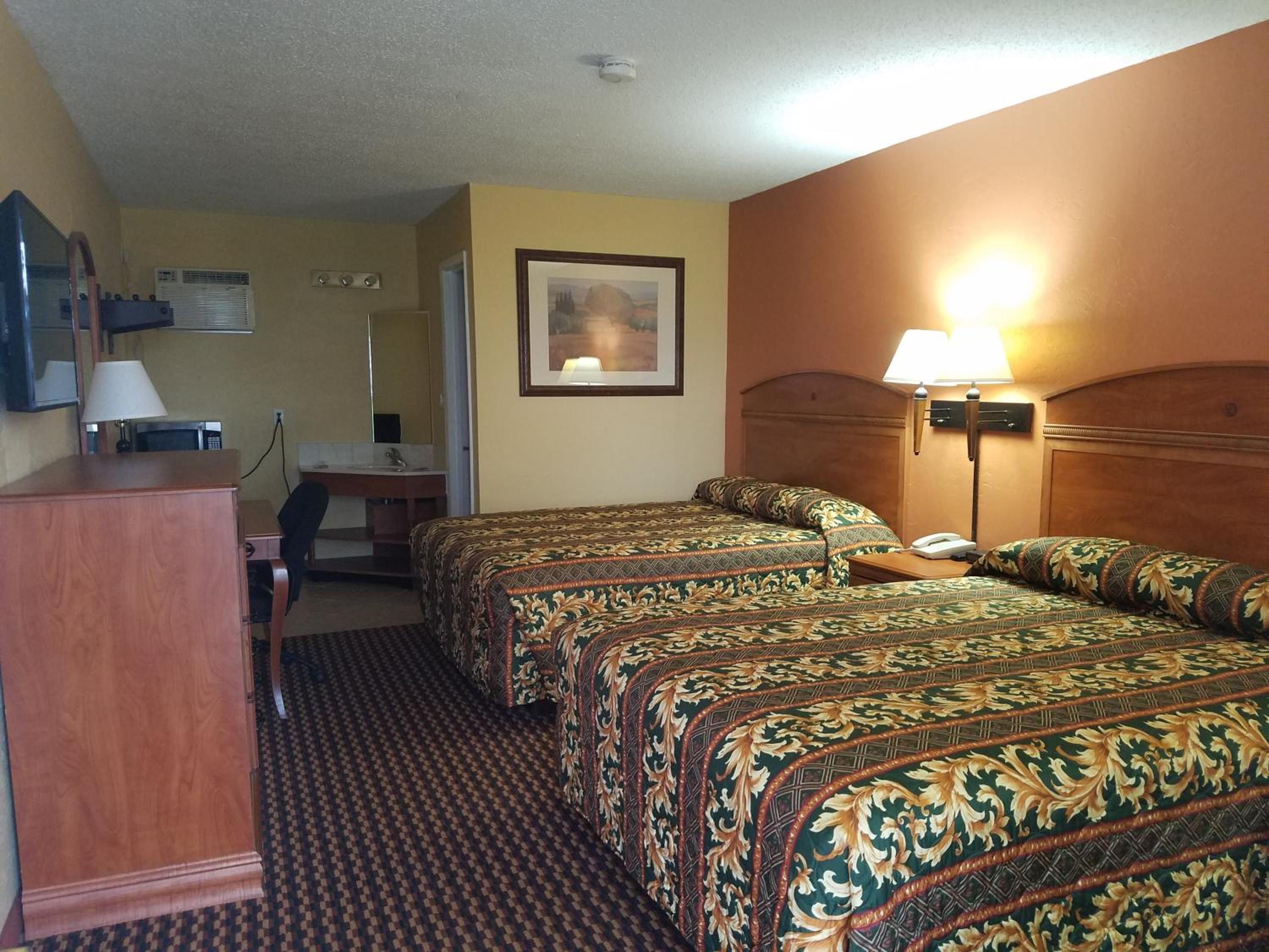 Budget Inn - Keokuk - Property Image 4