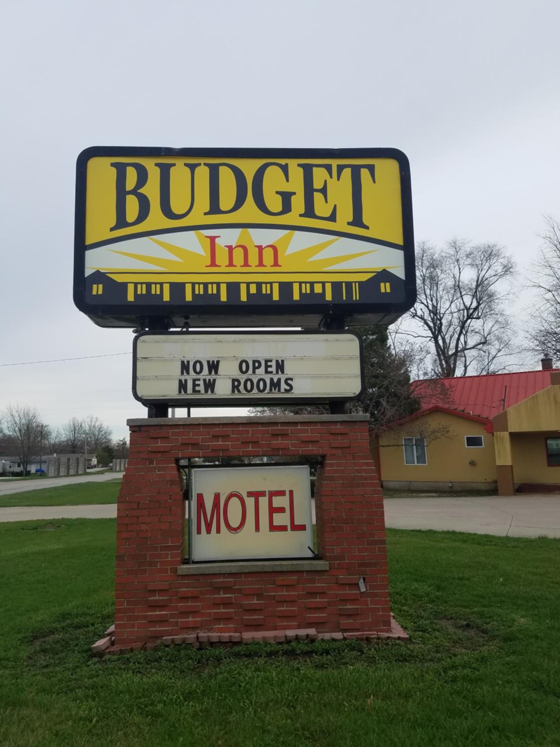 Budget Inn - Keokuk - Property Image 13