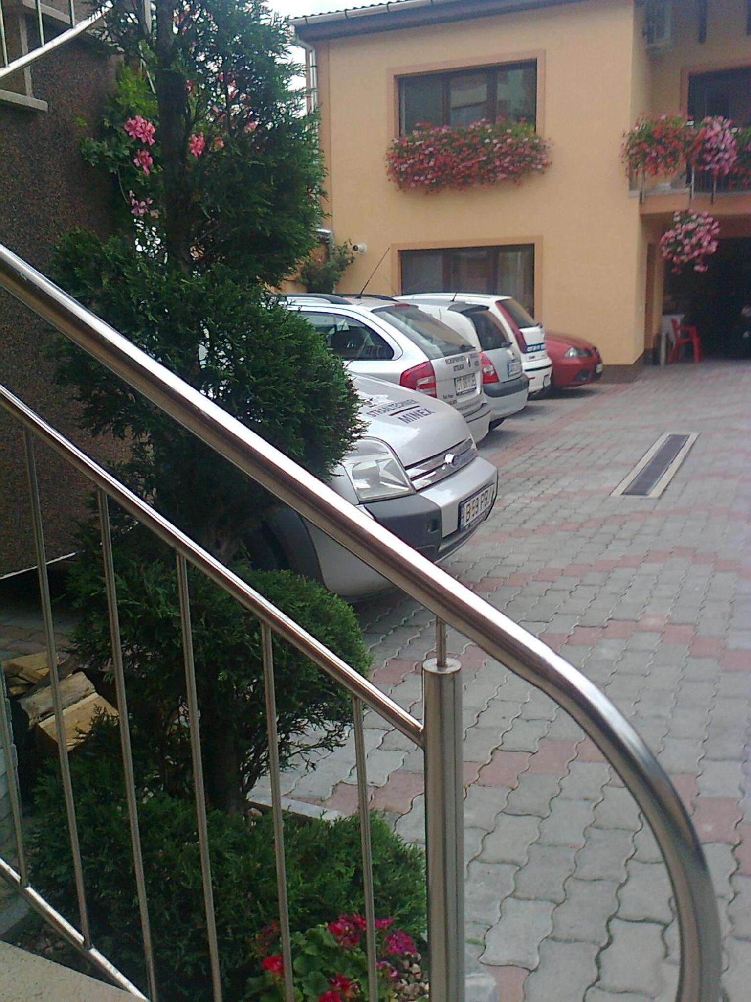 Photo 31