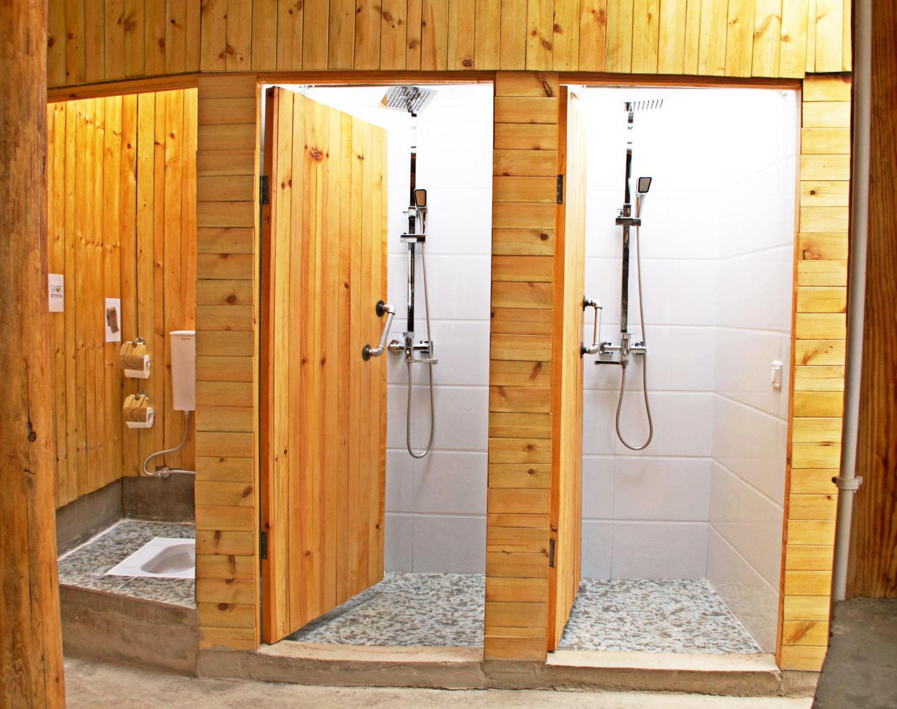 Lijiang Adventure Inn