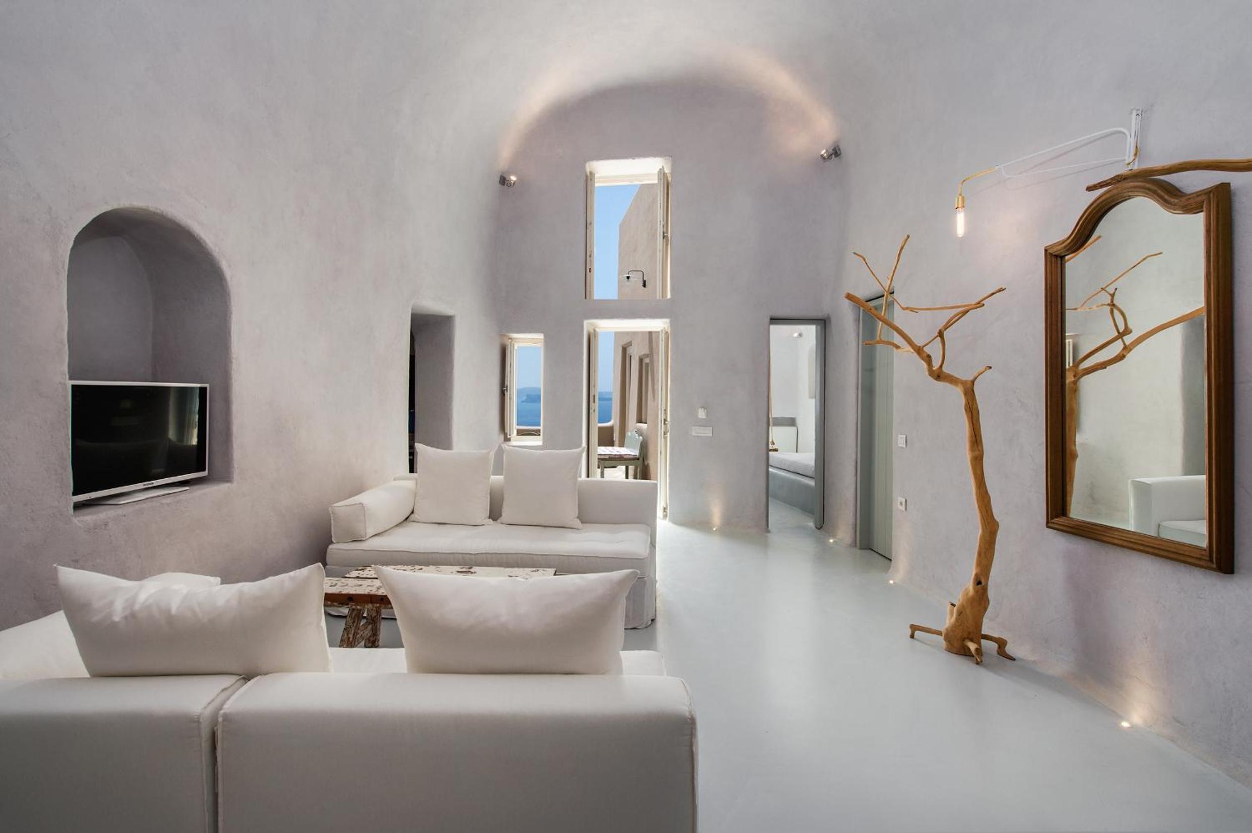 Oia Vacations - Ammos Oia Mansion - Property Image 15