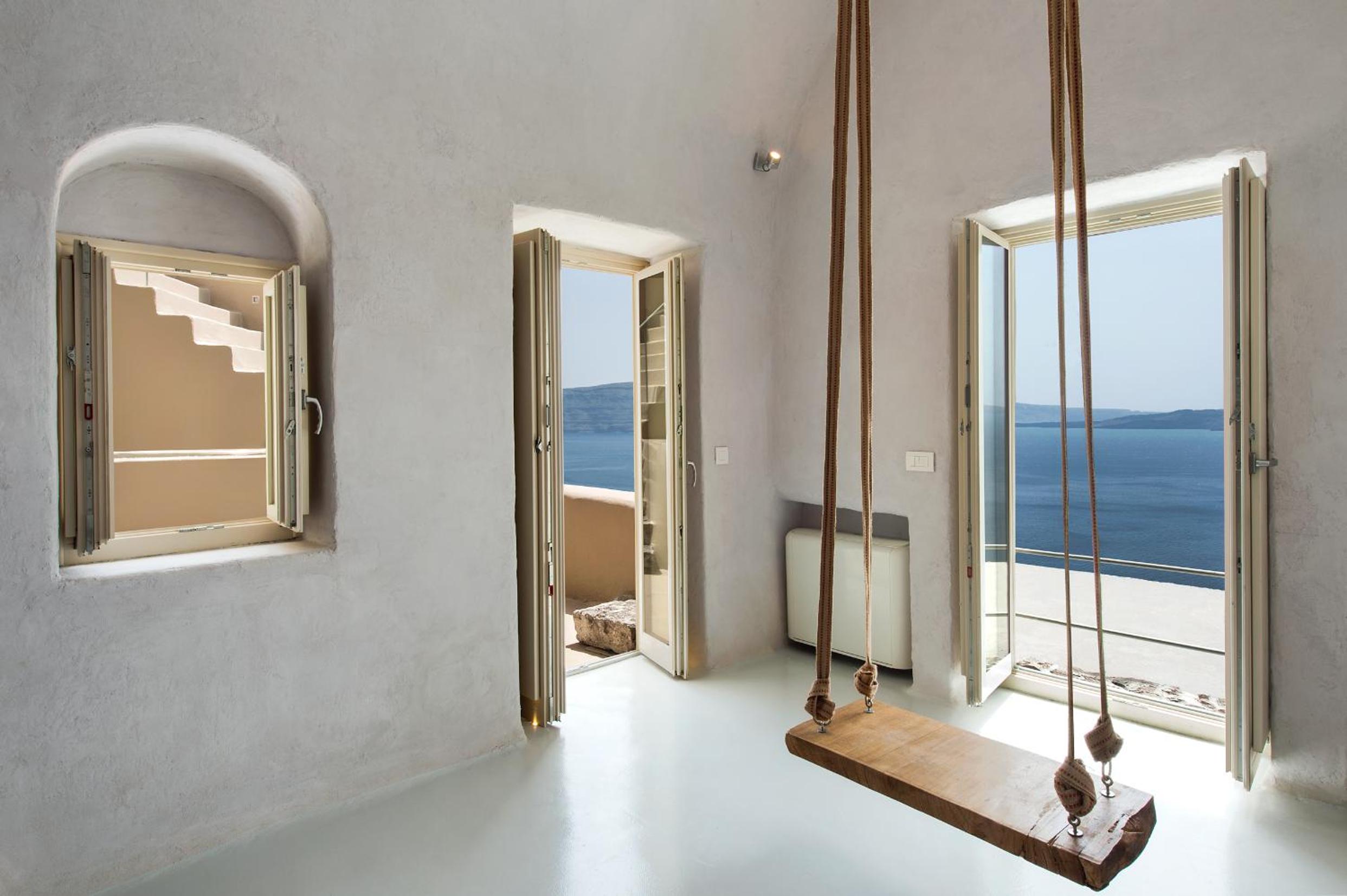 Oia Vacations - Ammos Oia Mansion - Property Image 8