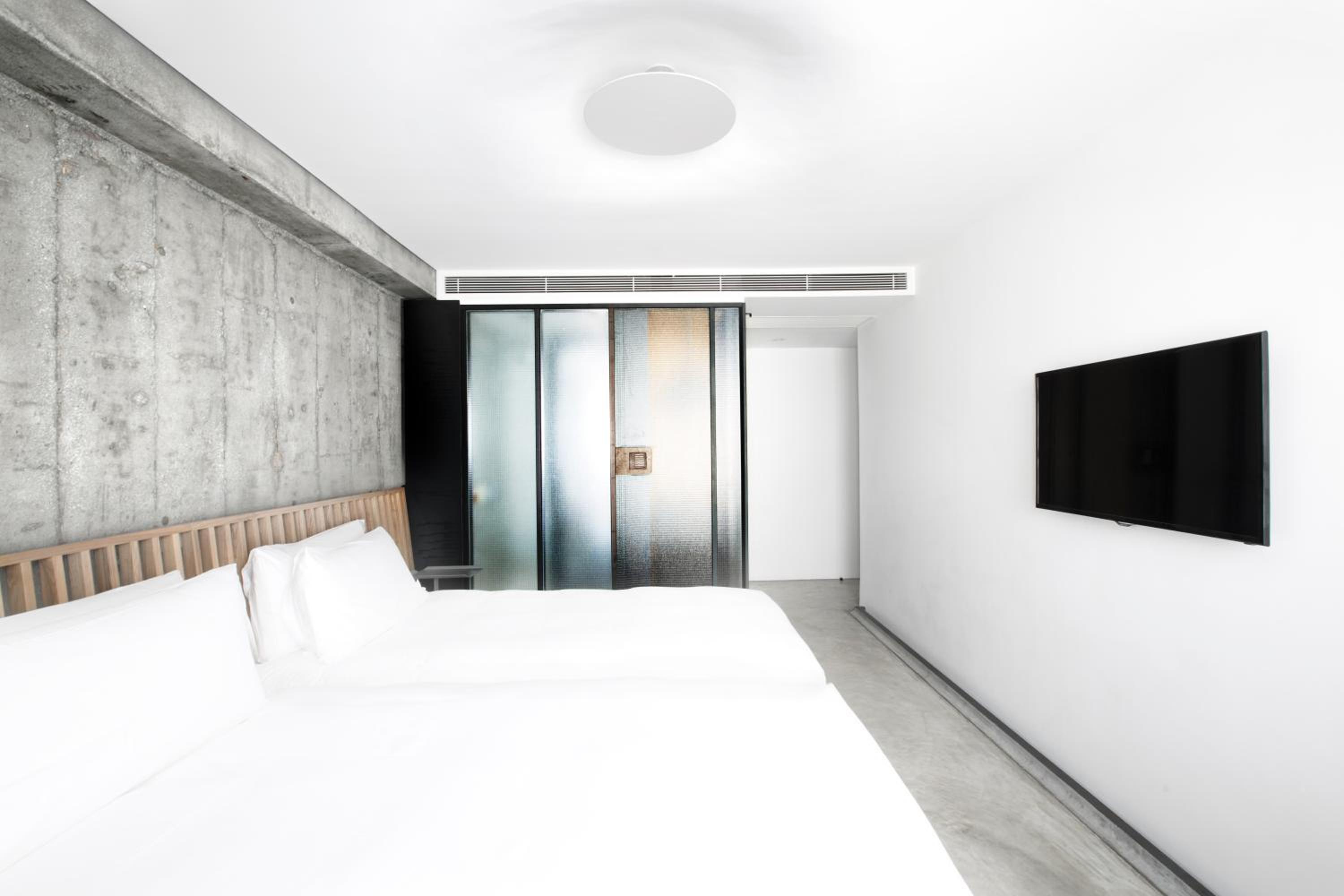 TUVE Hotel