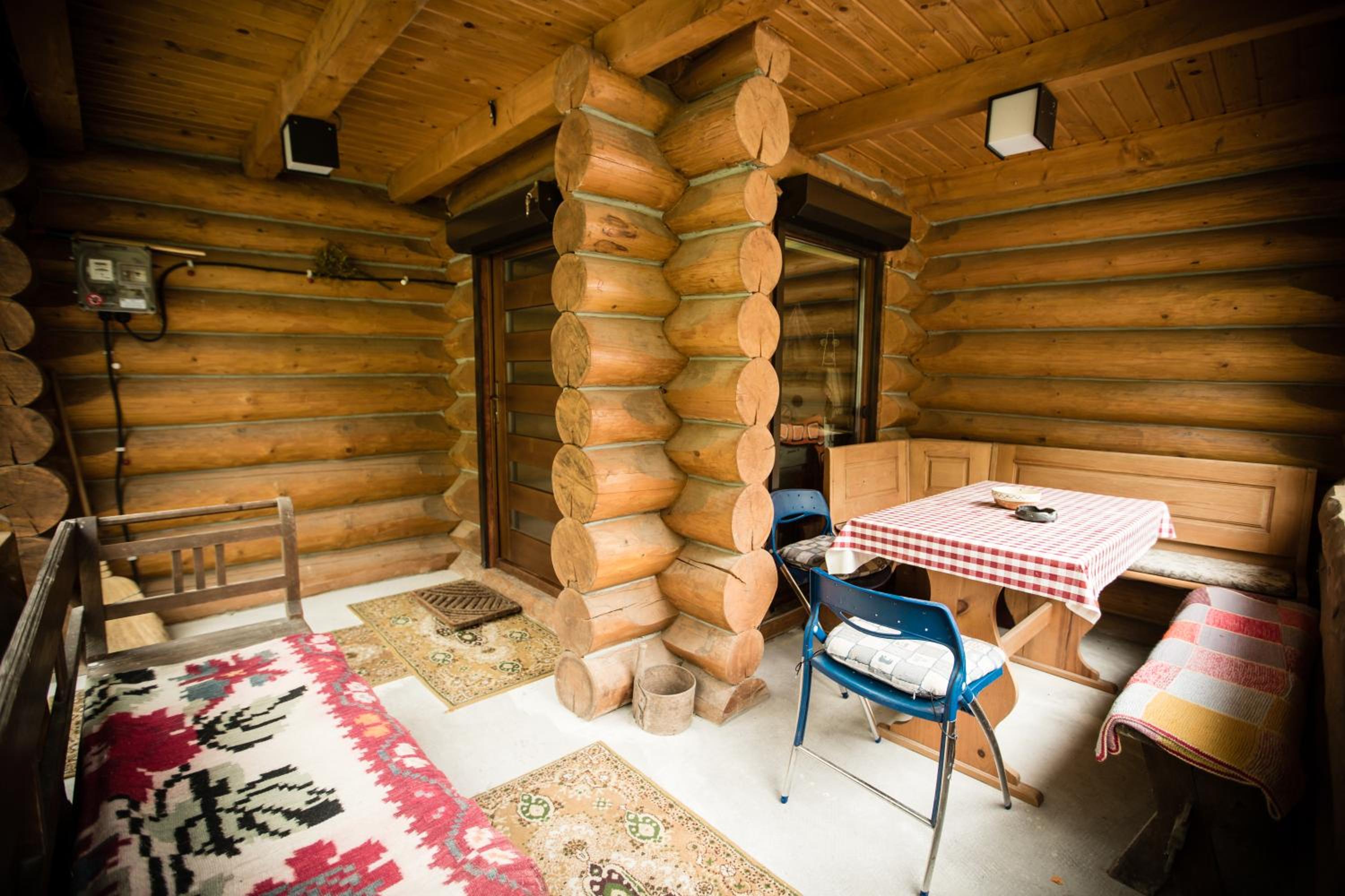 Photo 9