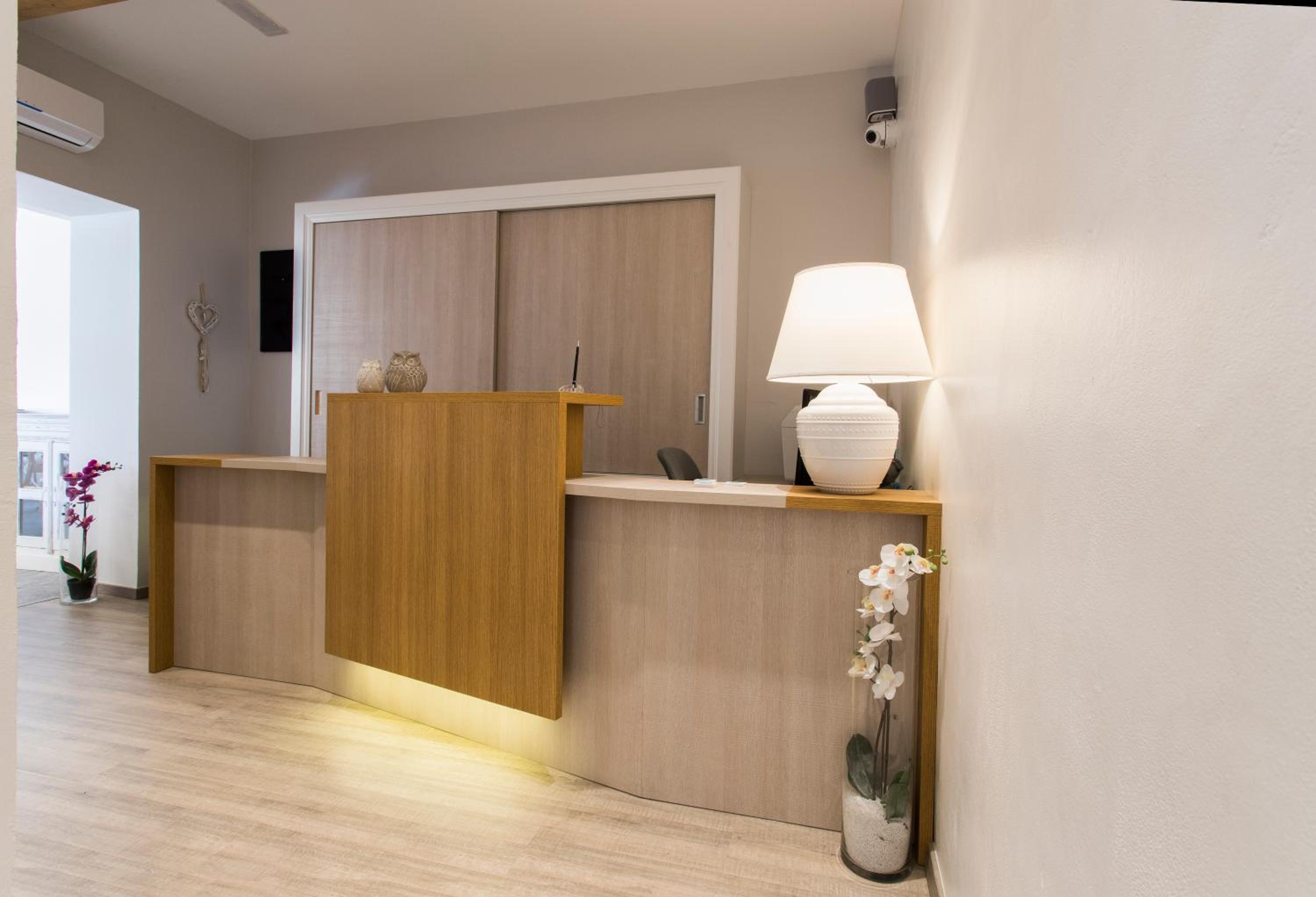 Hotel Les Suites Magnolia - Image 1