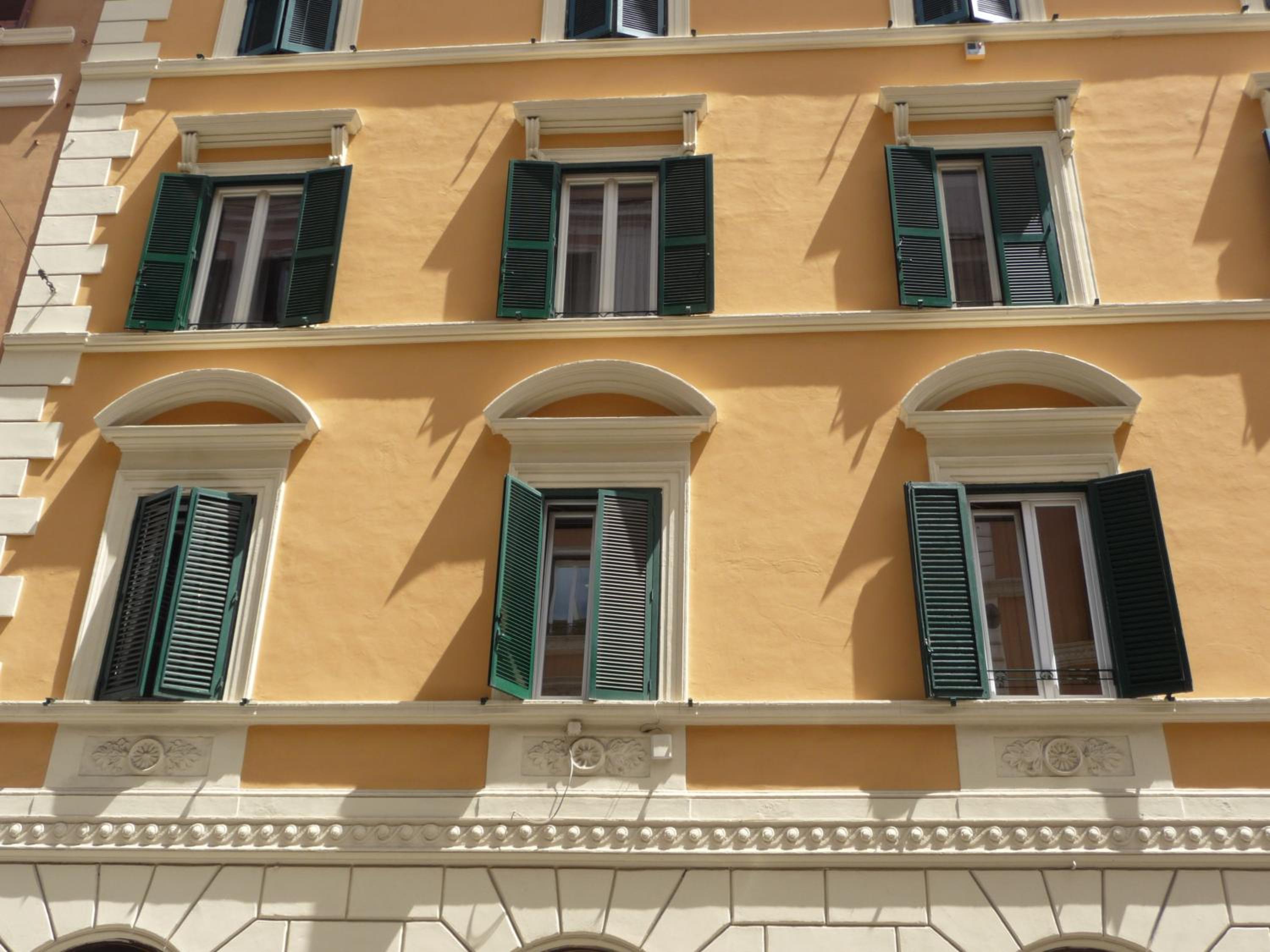 Nice Rome Holiday
