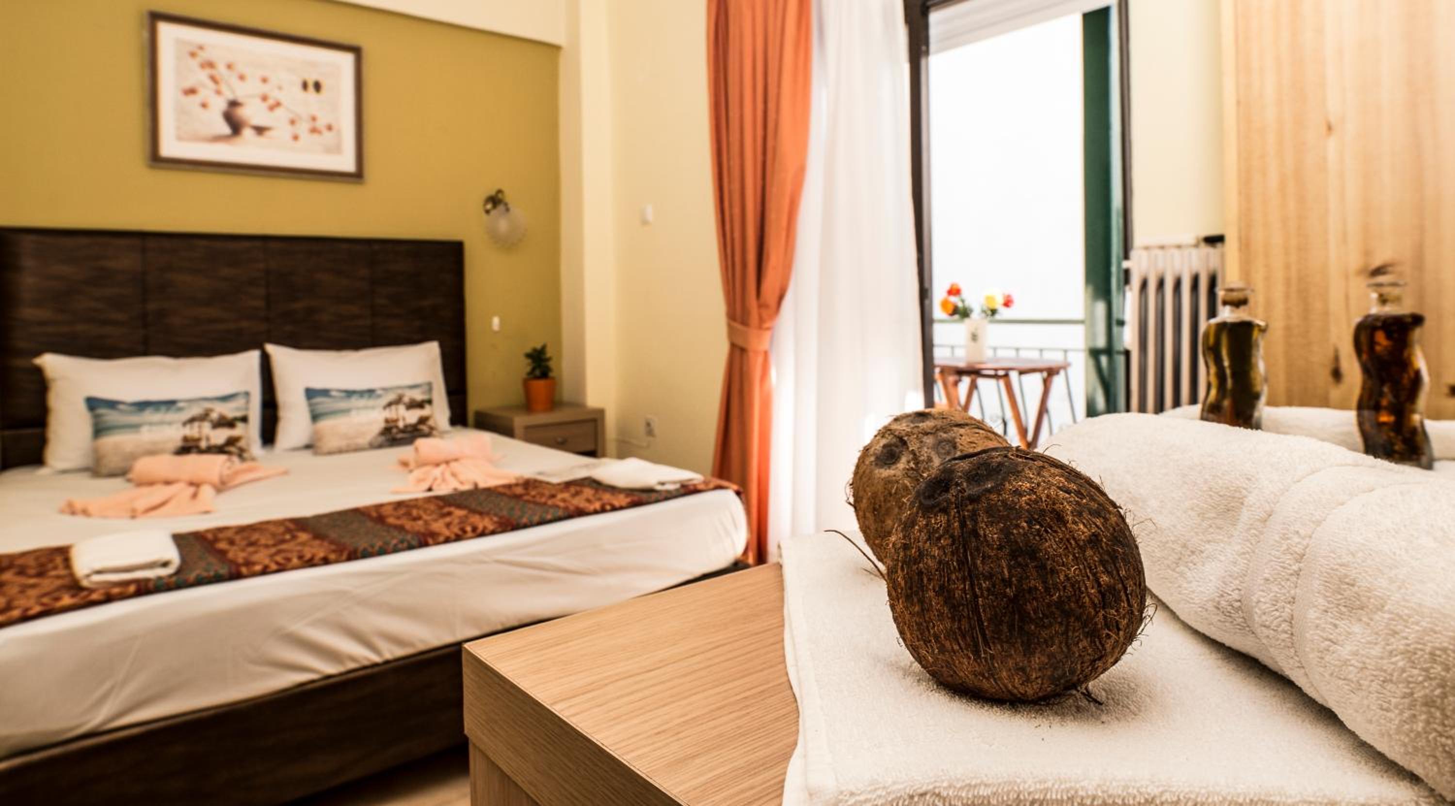 Dionisos Palms Apartments