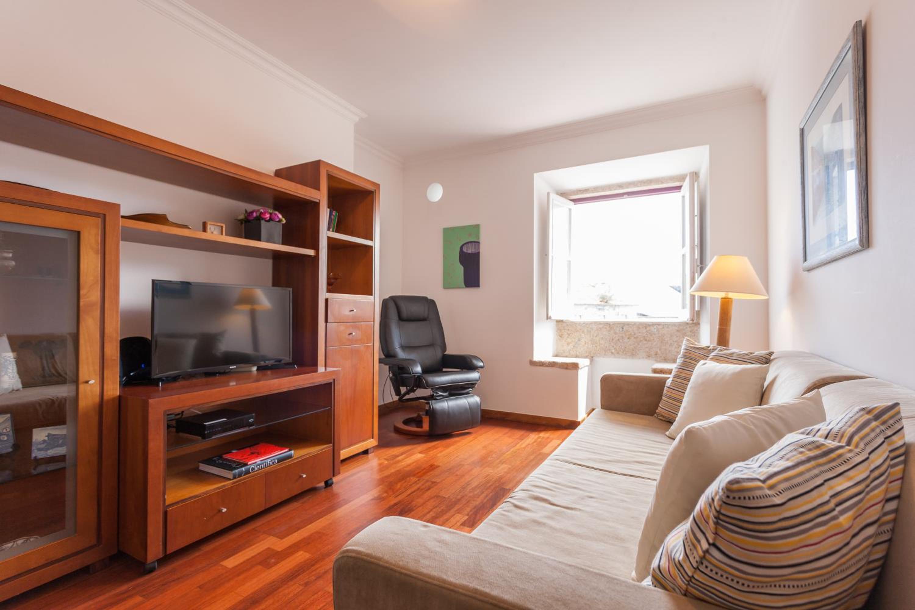 FLH Olivais Cozy Flat view 2