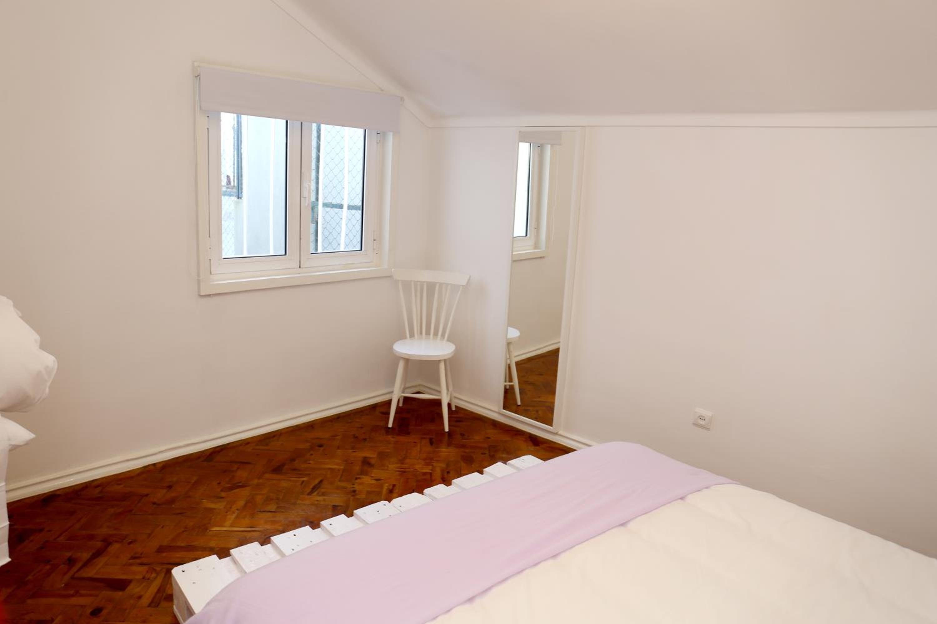 White cosy apartment