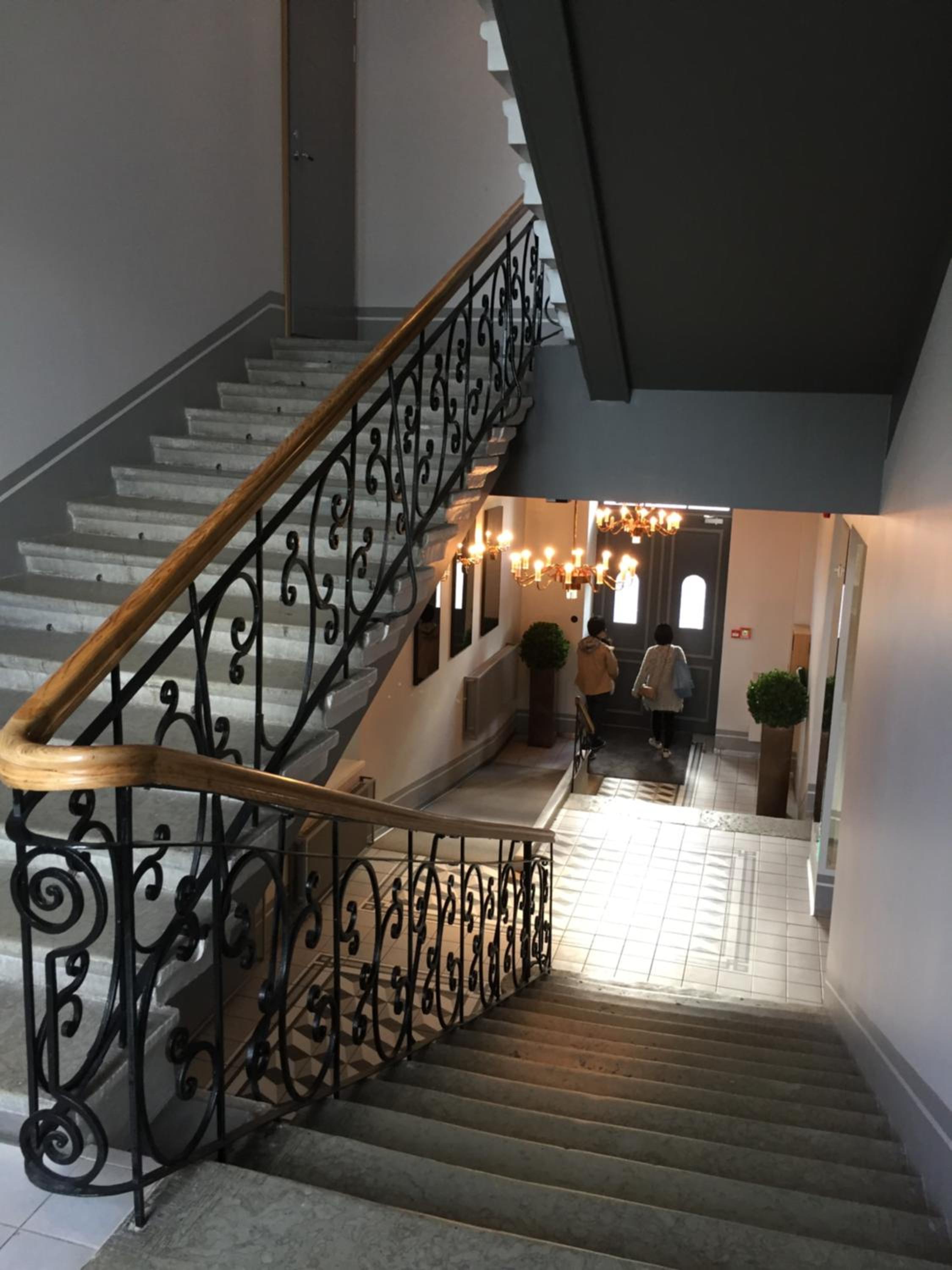 Orange Apartments Mere