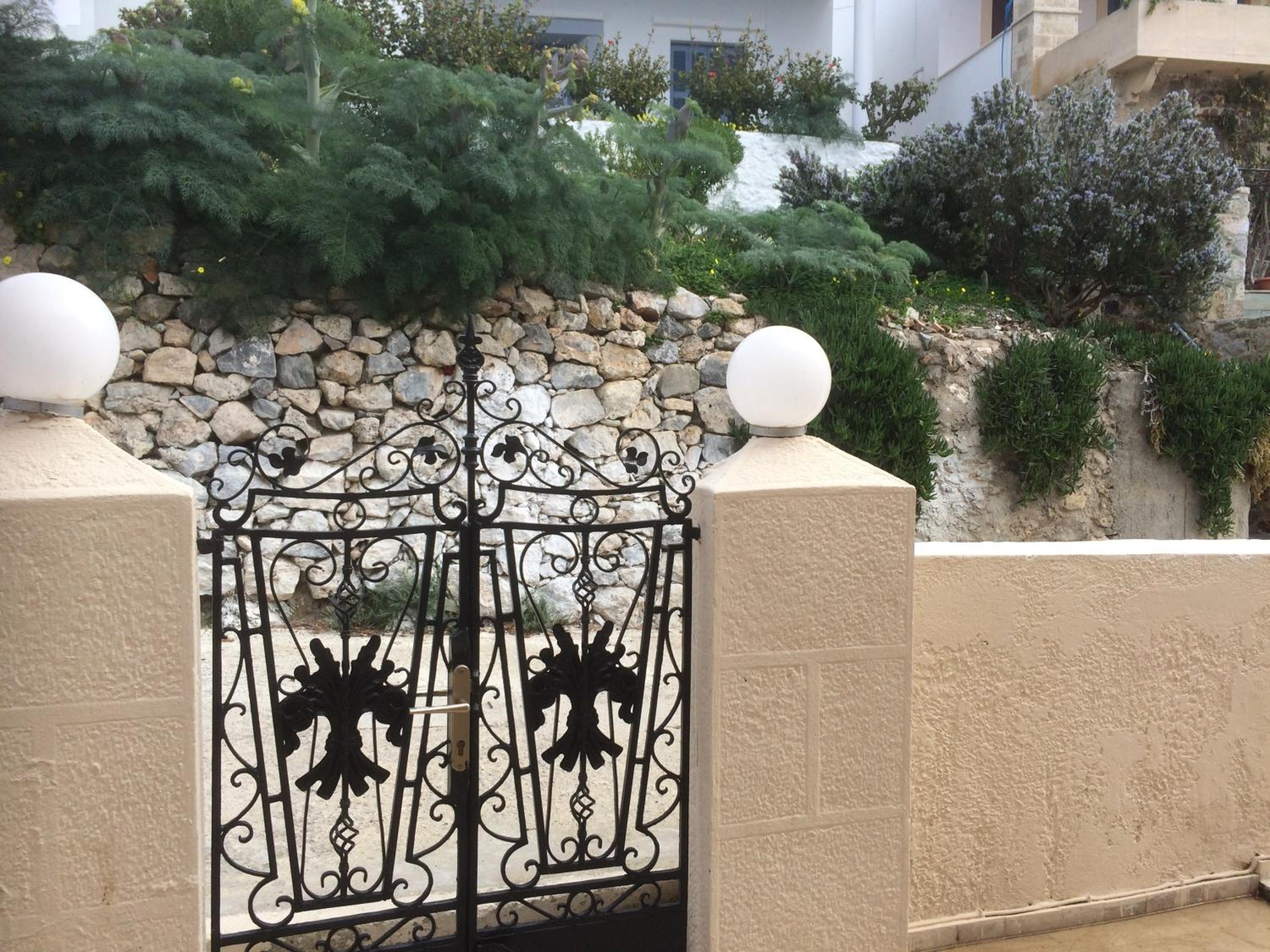 Alkyonis Apartments