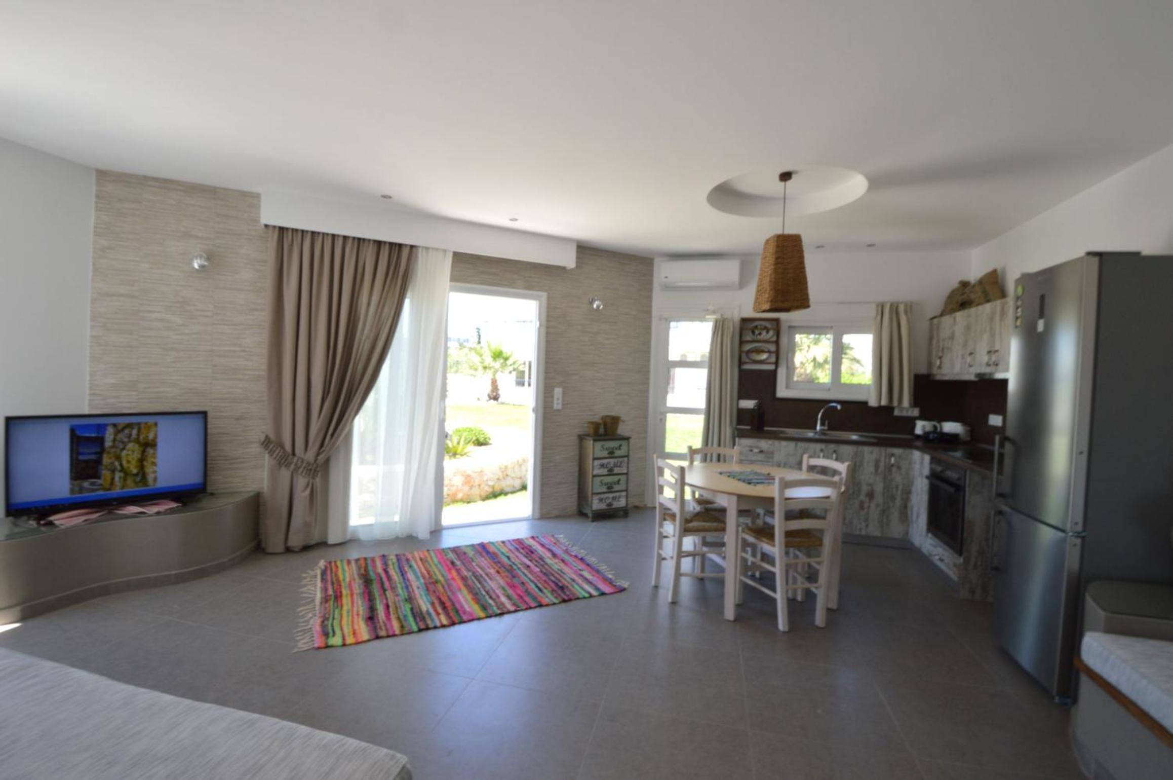 Kostas Studios
