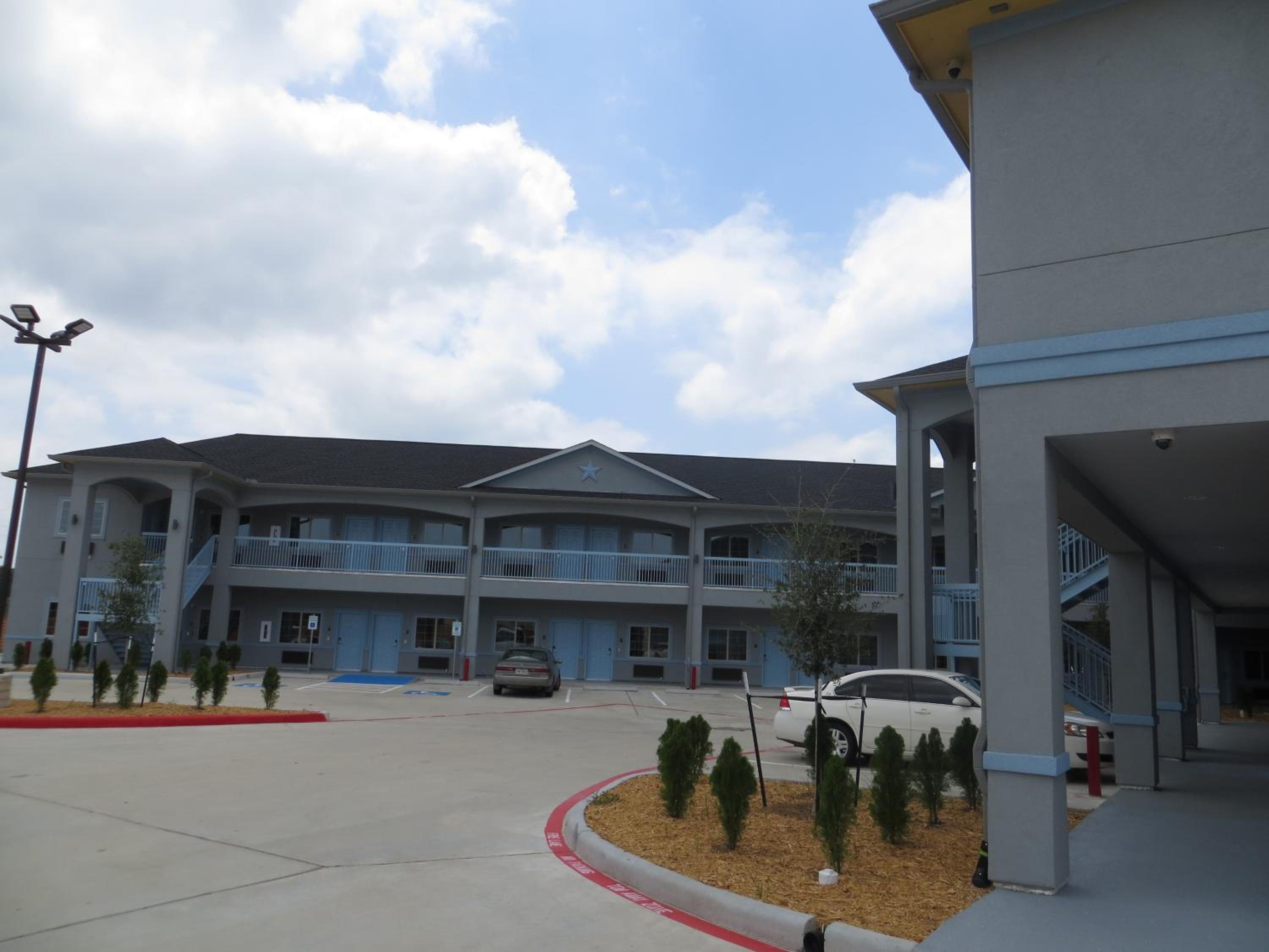 Haven Inn & Suites willowbrook