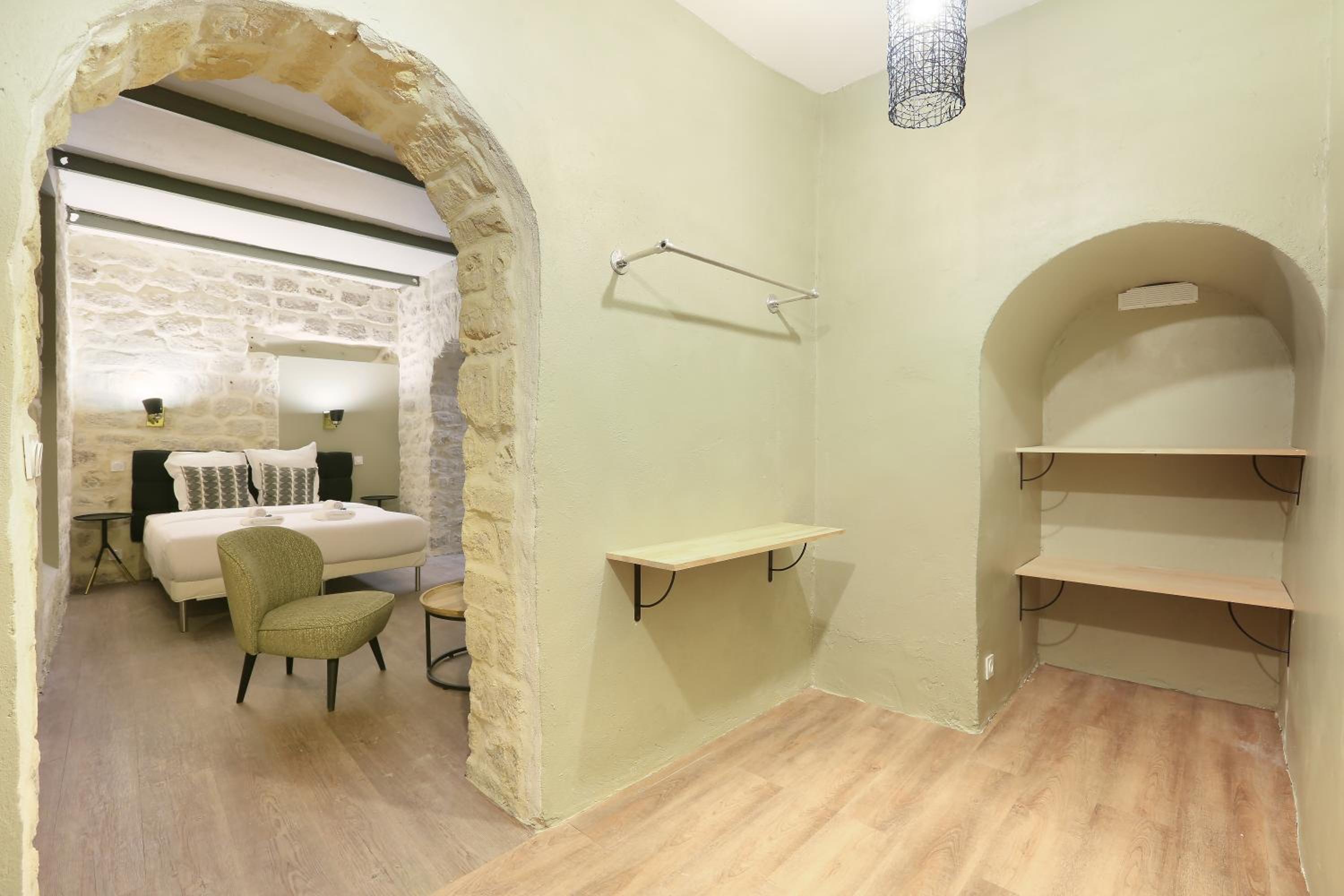 Rent a Room - Residence Meslay