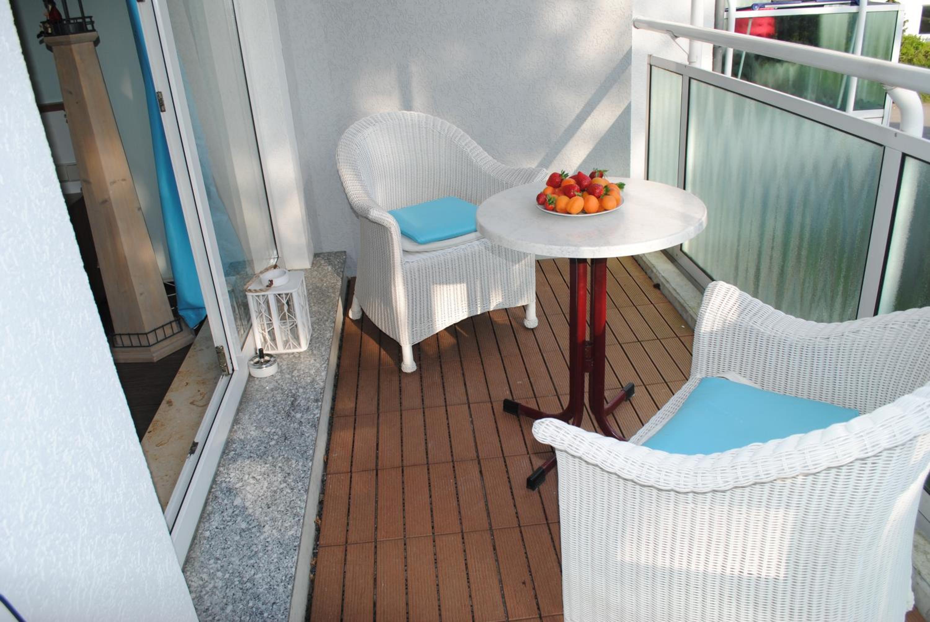 Ferienwohnung Yachthafentraum direkt, am Strand, Seebrücke,Hafen, Shopping
