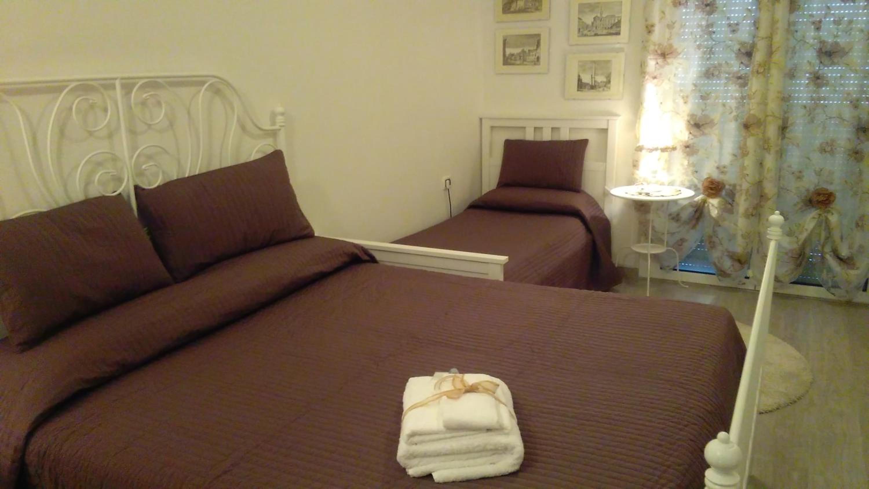 Photo 33
