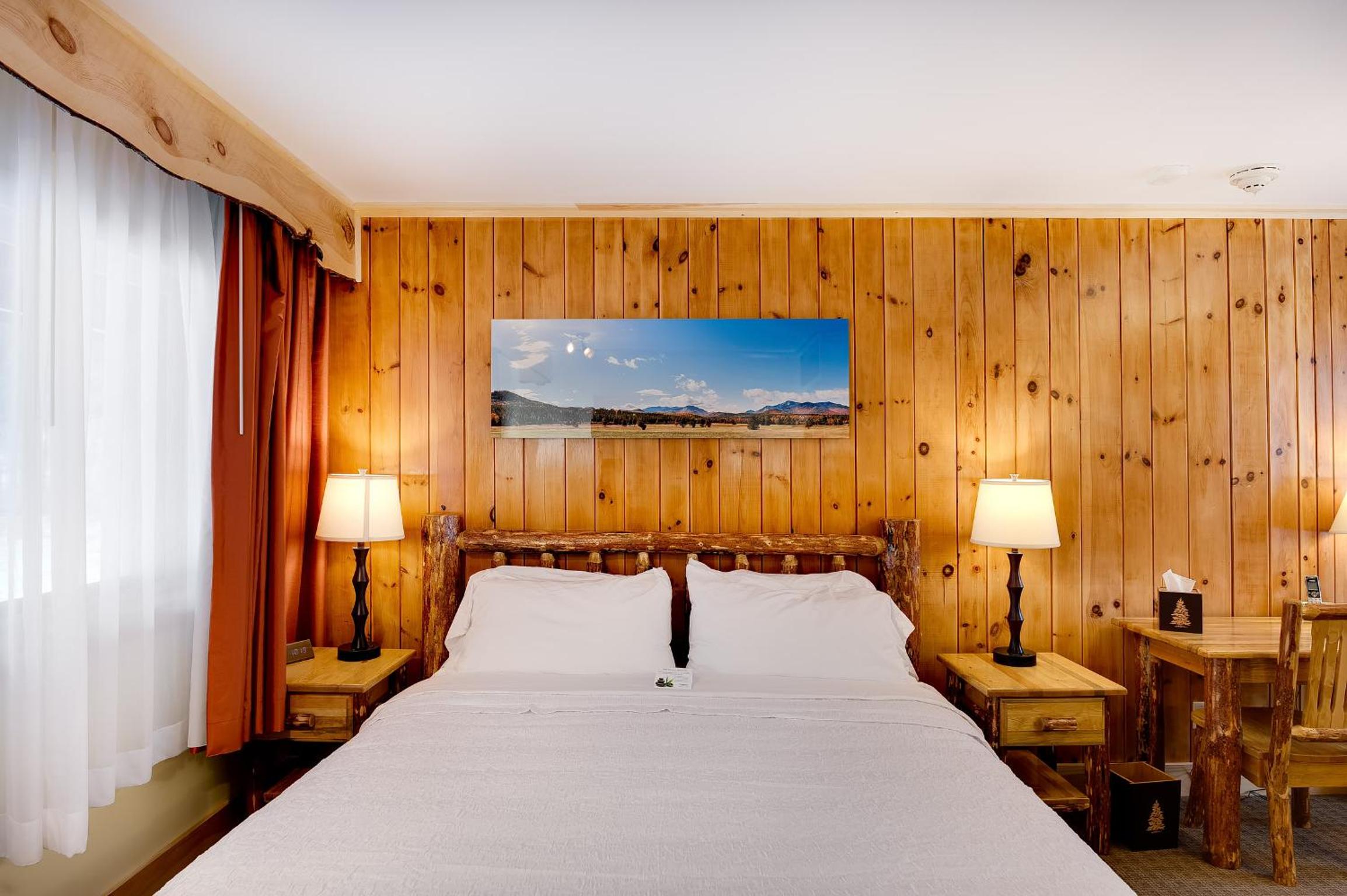 Adirondack Spruce Lodge