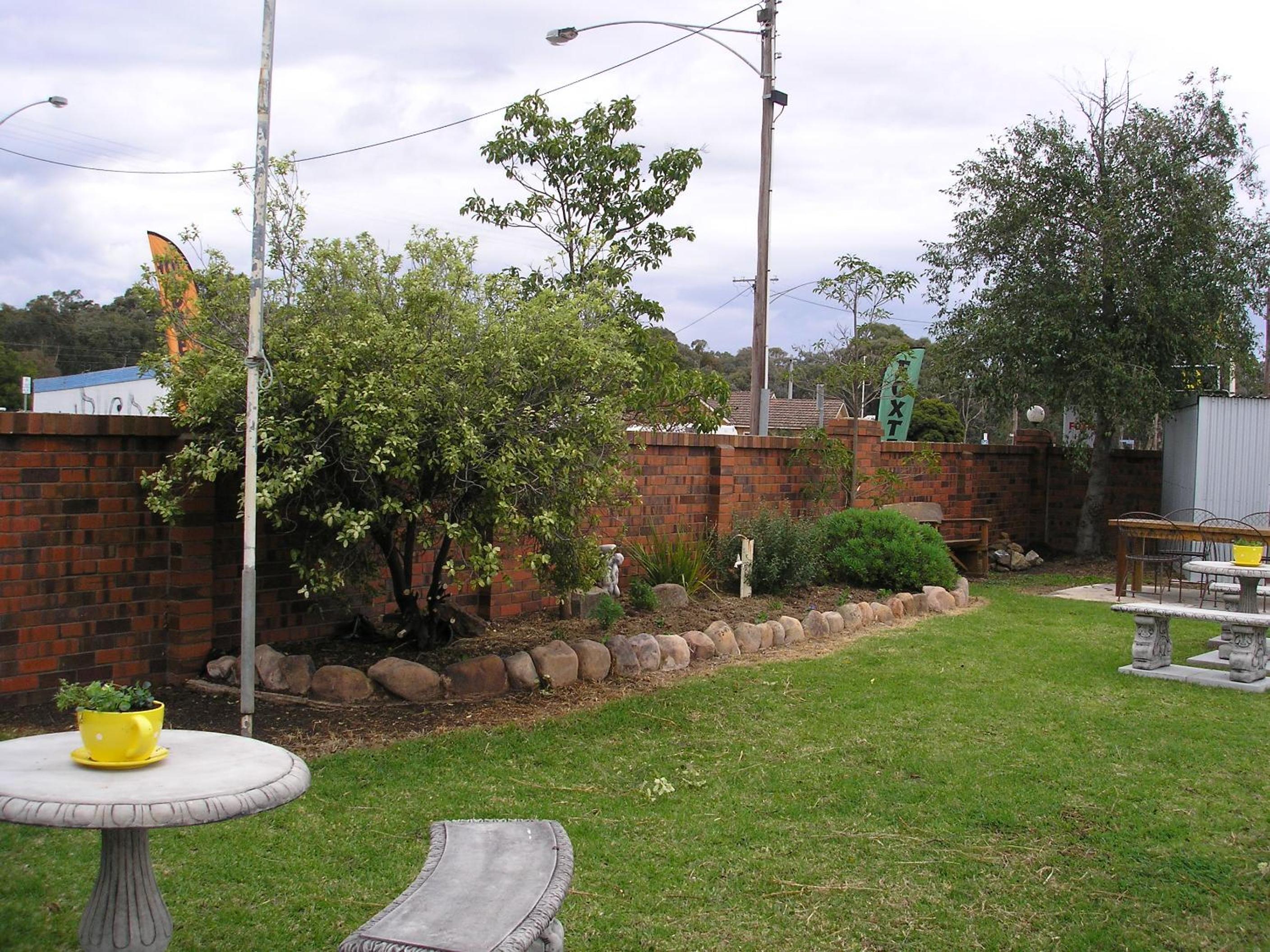 Coorrabin Motor Inn