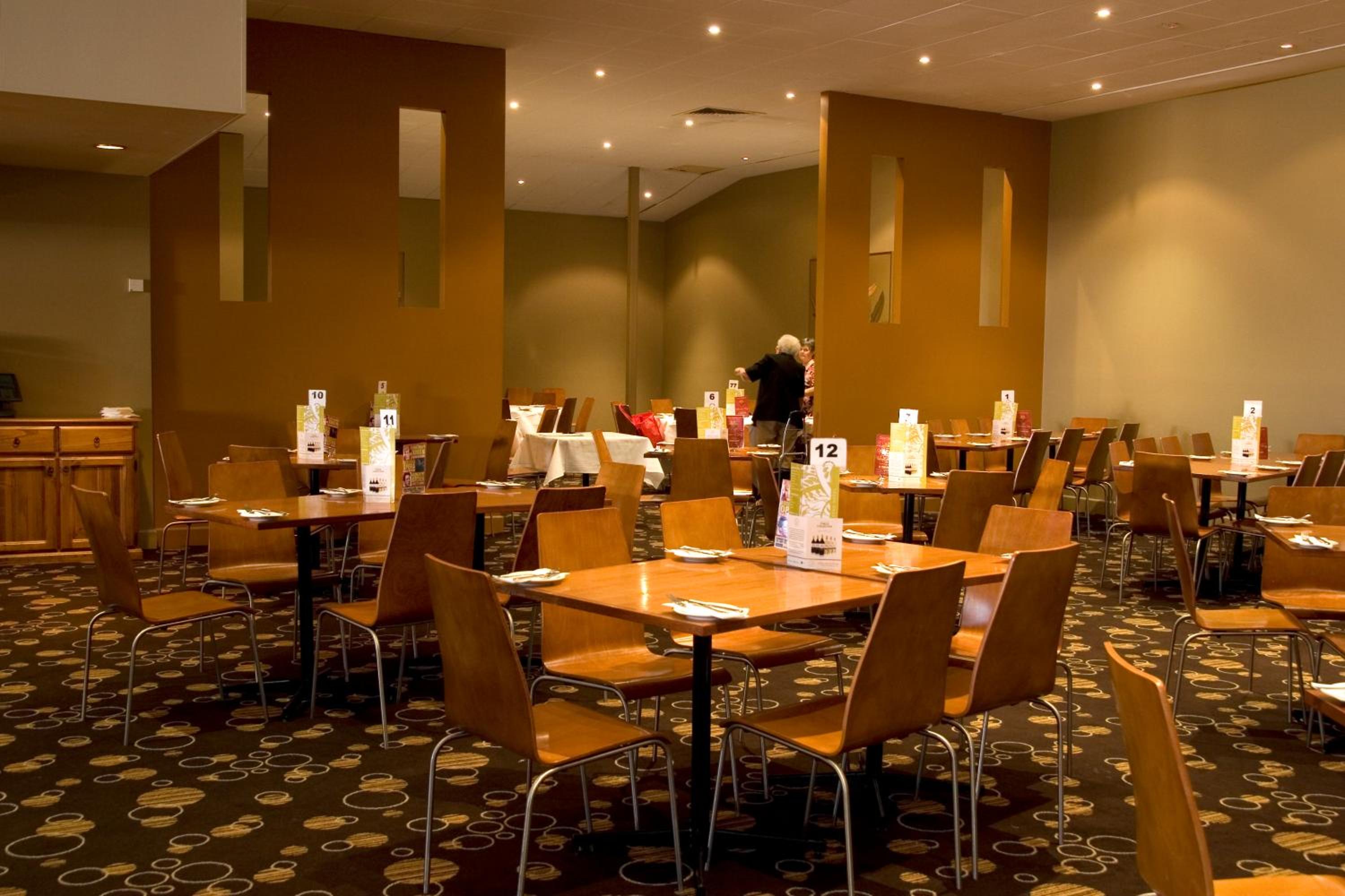 Dorset Gardens Hotel