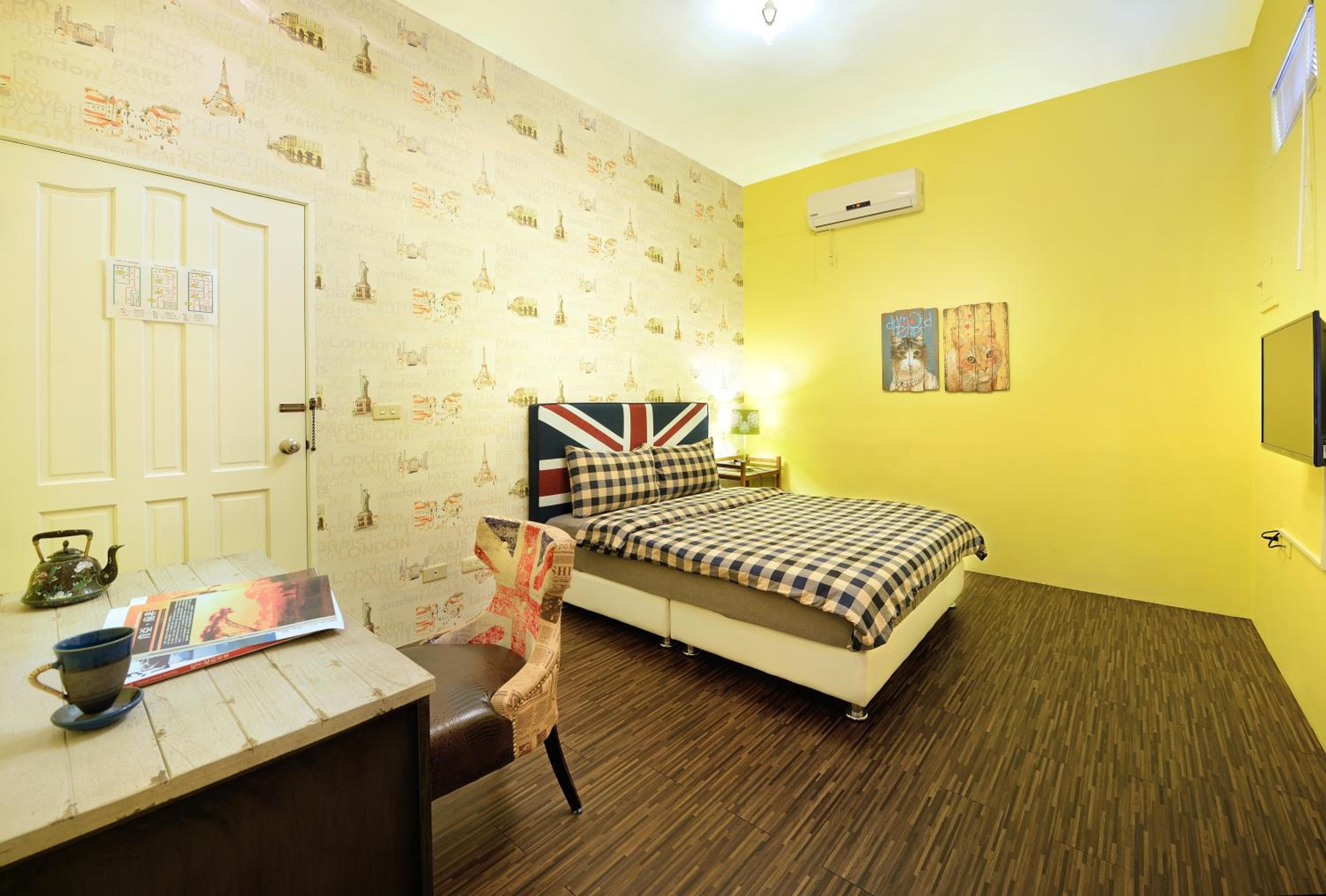 Photo 12