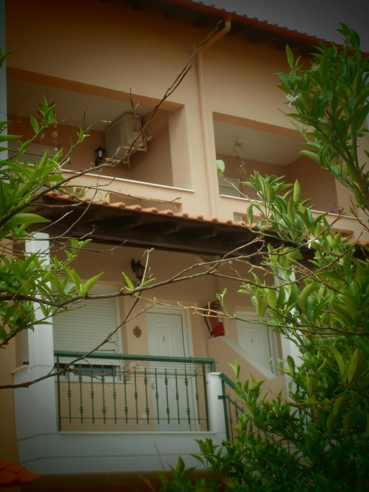 Phyllis Maisonettes