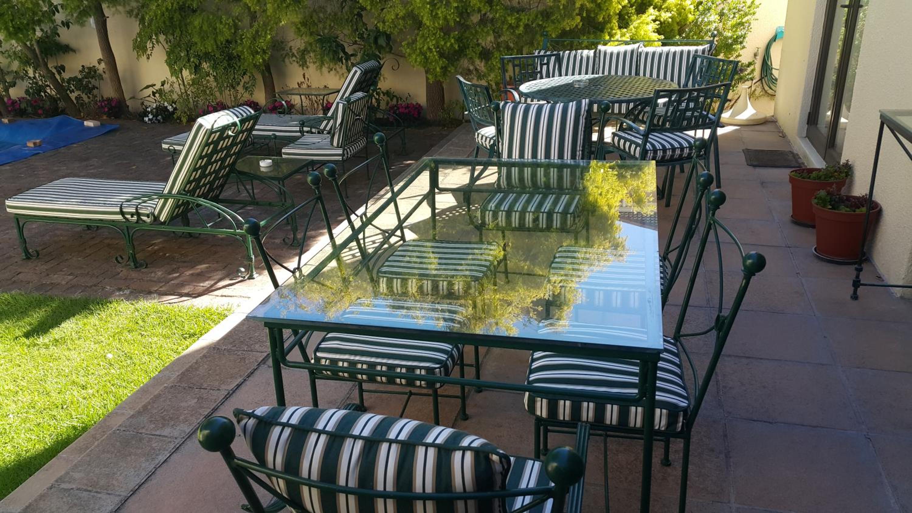 Riversong Guest House