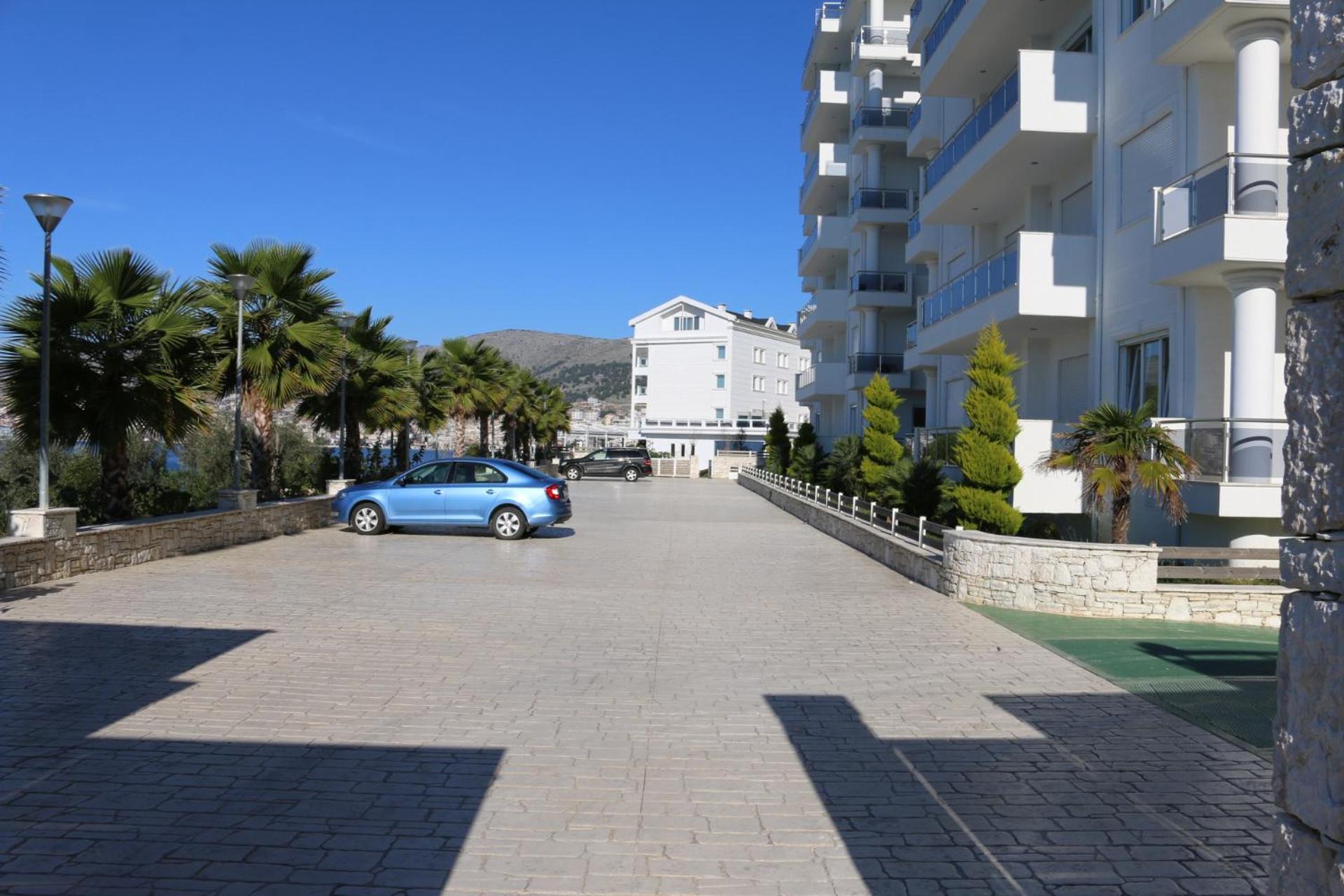 White Sea View Residence