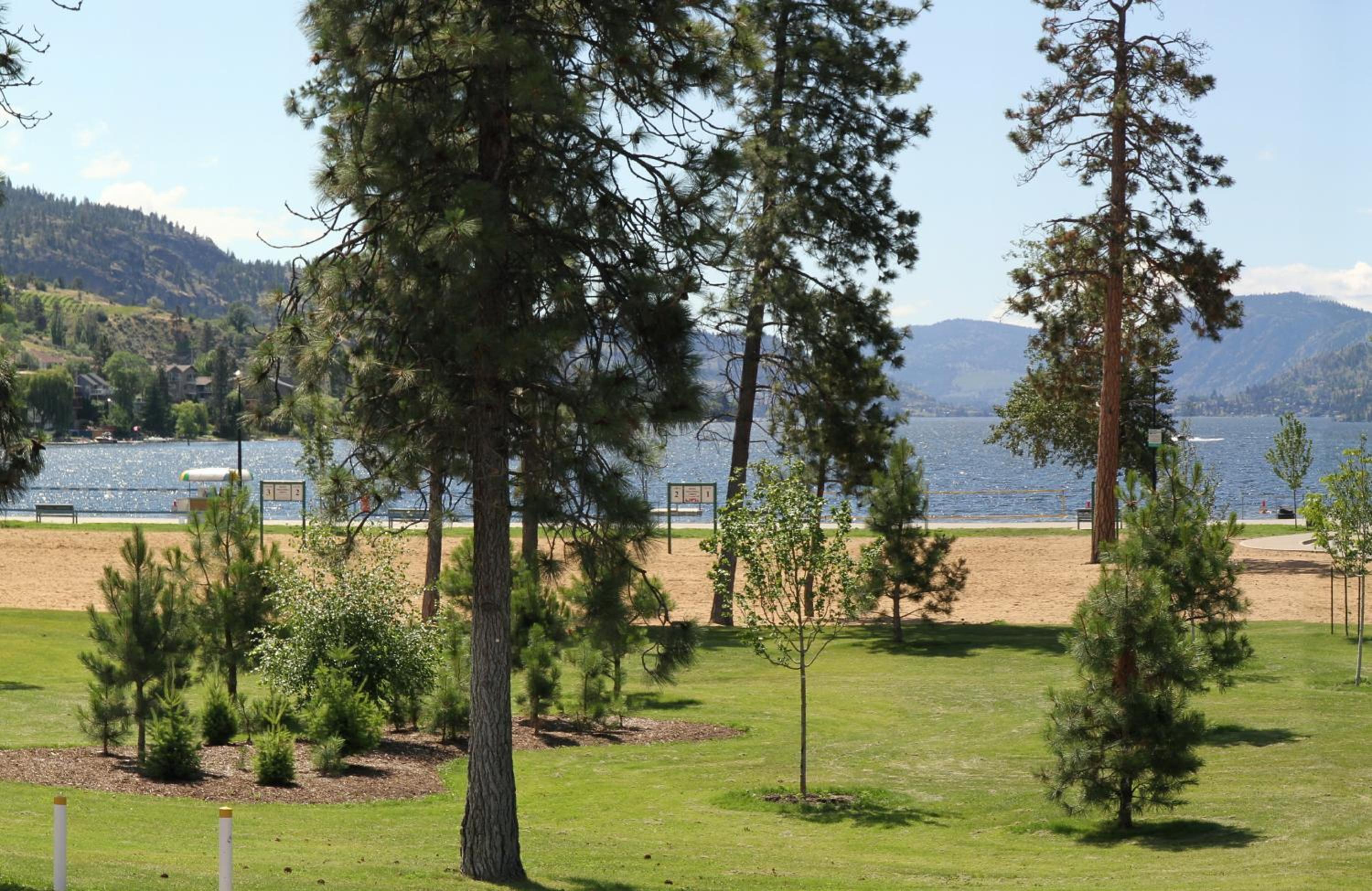 Waterfront Inn