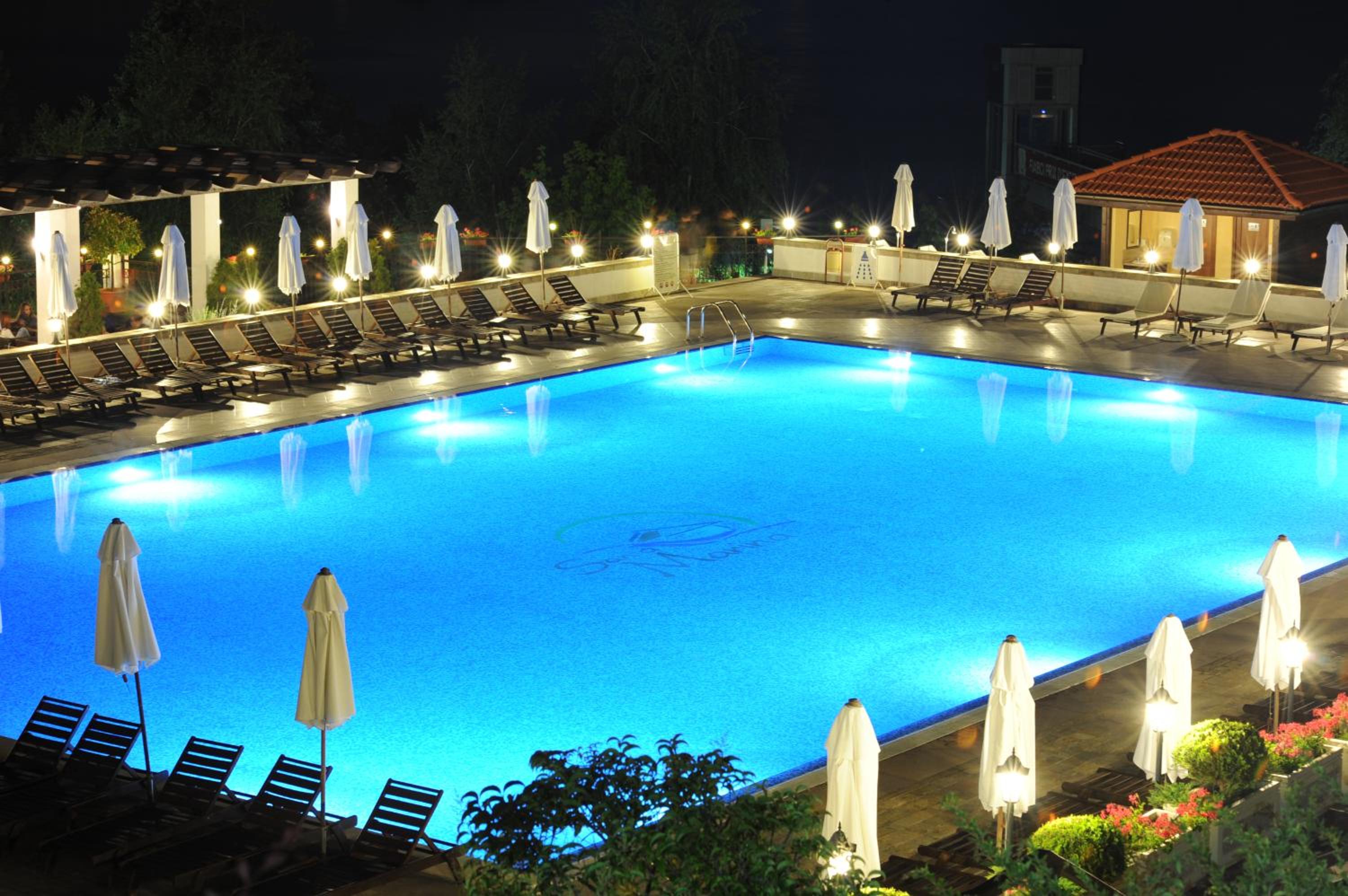 Garden Apartments in Santa Marina village