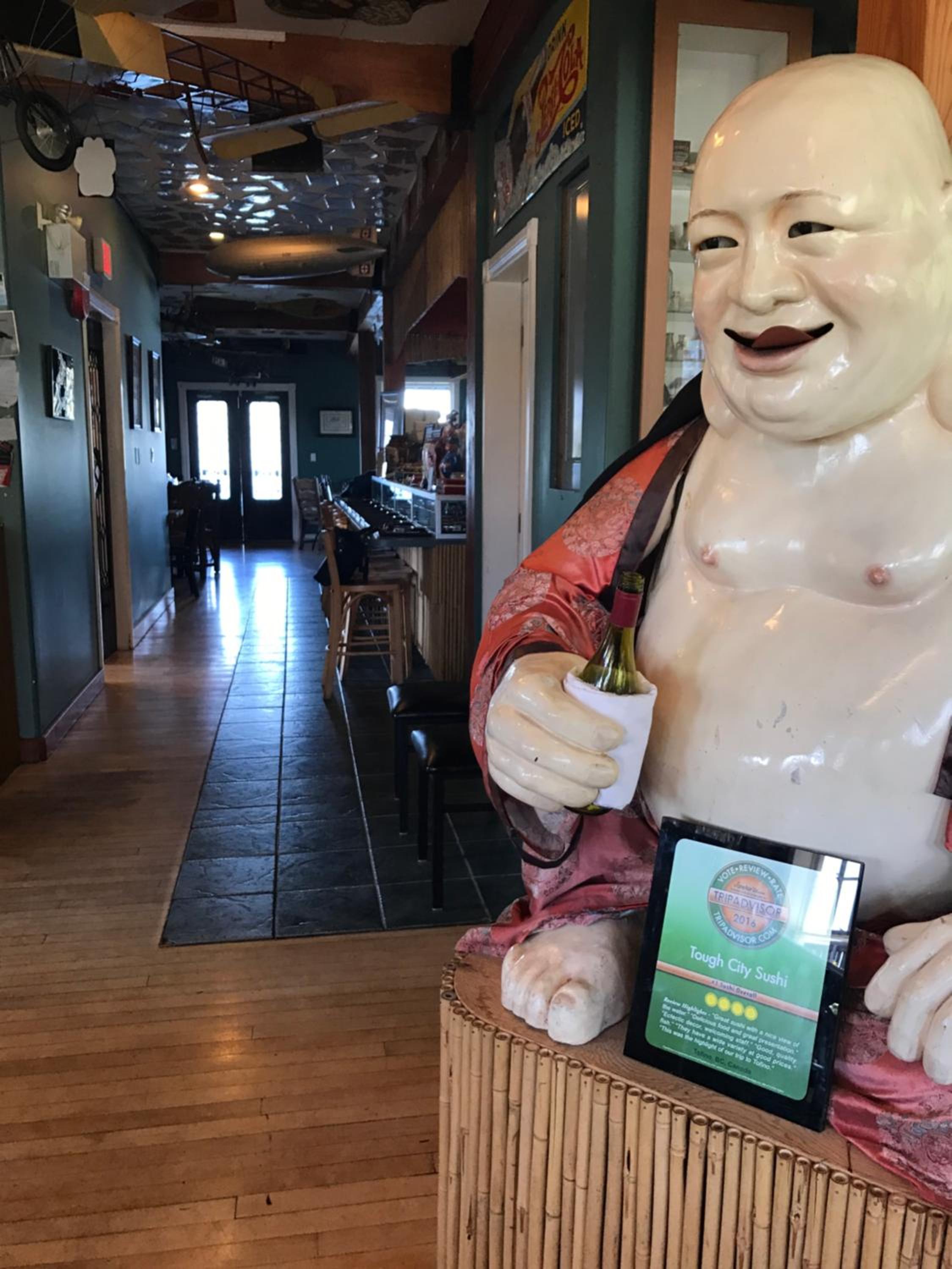 Tofino Vacations - The Inn at Tough City - Property Image 48