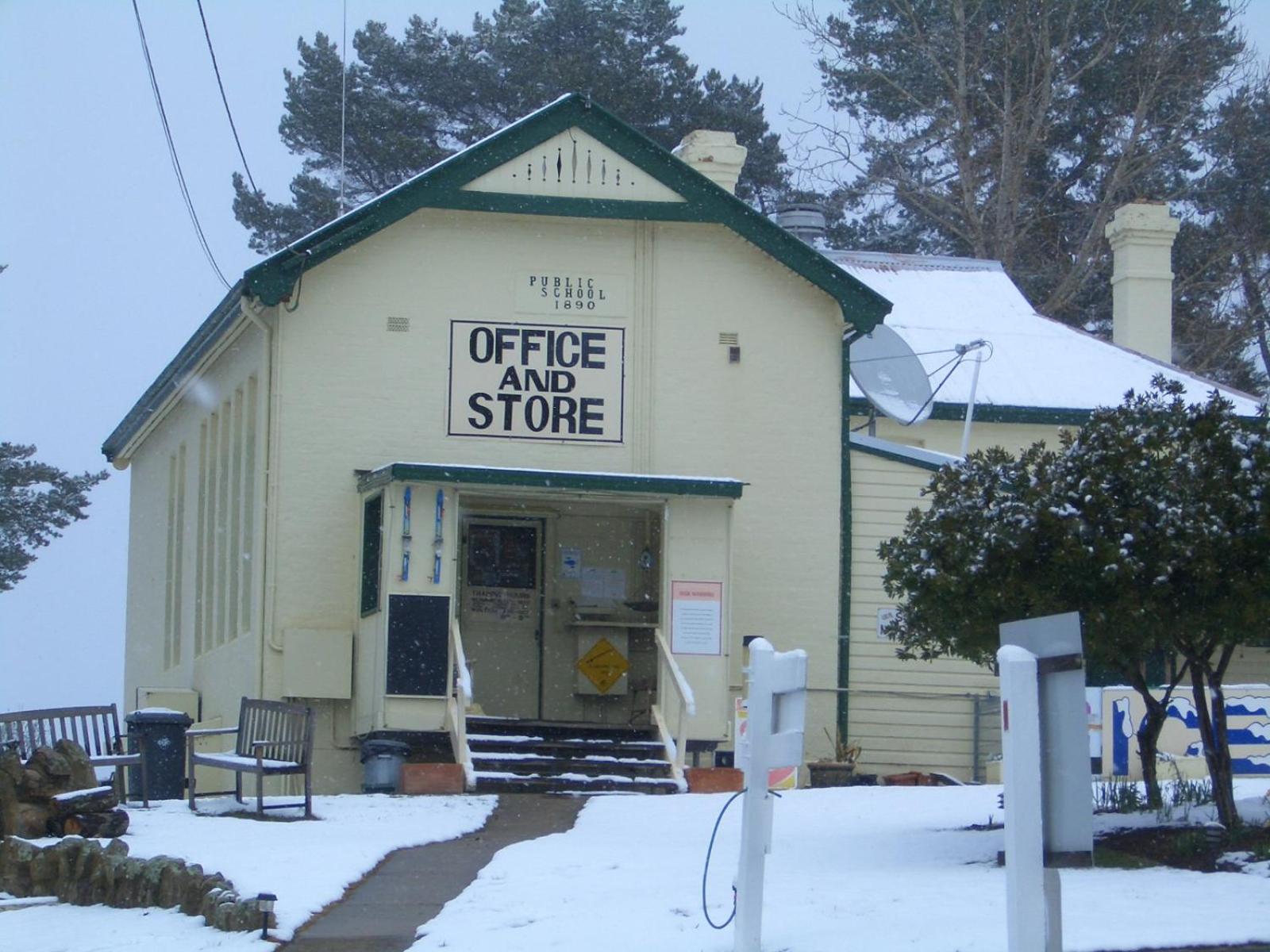 Rainbow Pines Tourist Caravan Park