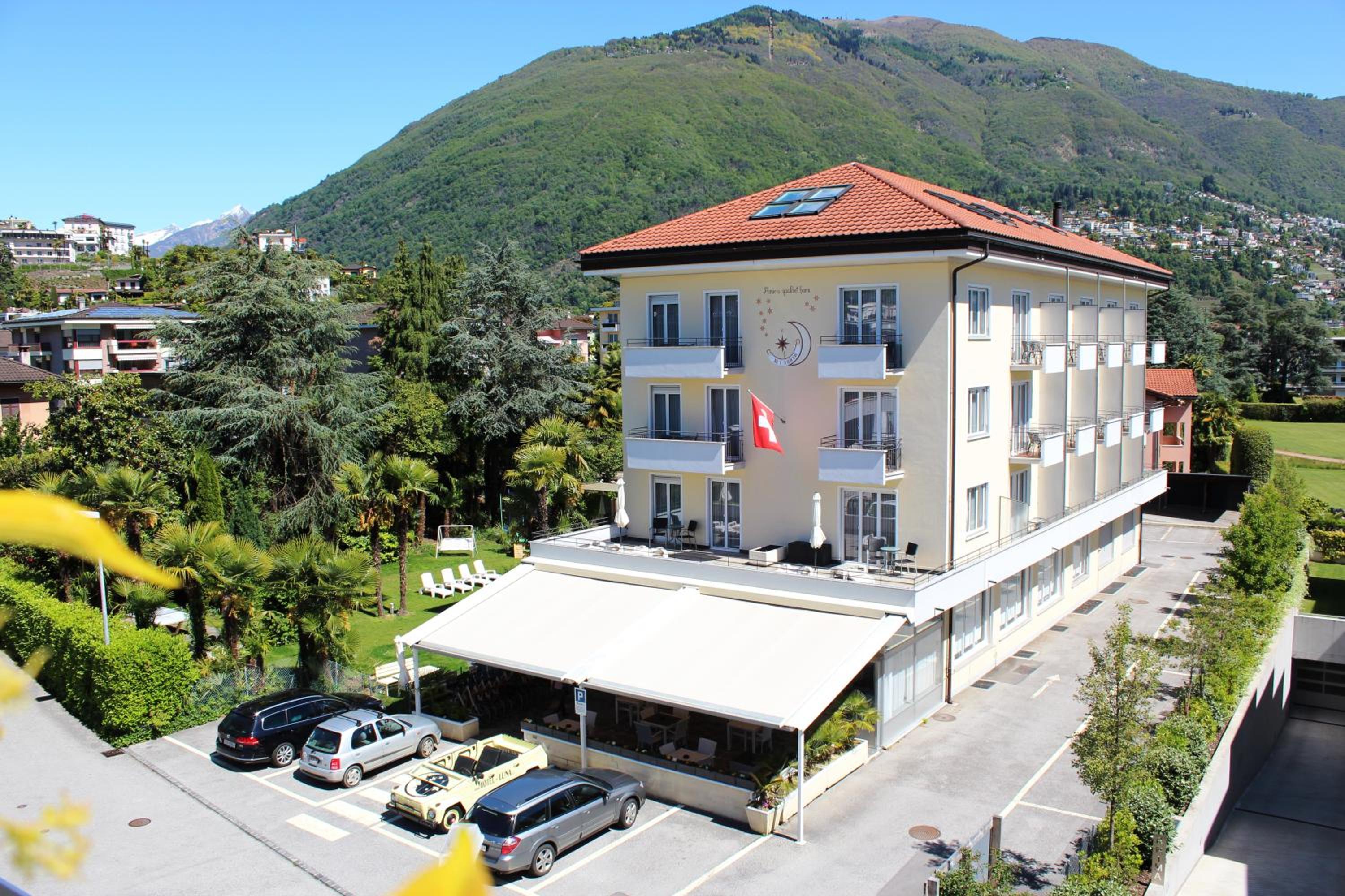 Hotel Luna Garni - Image 1
