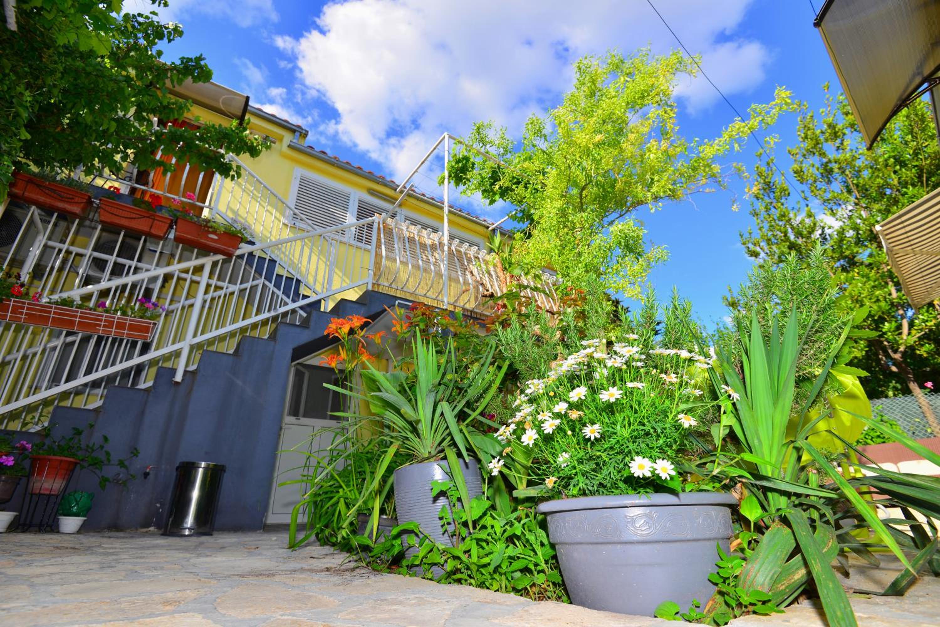 Hotel Apartments Veky 3 - Image 1