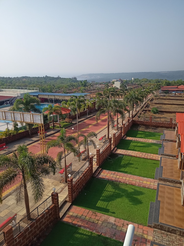 Mango Valley Resorts Ganpatipule