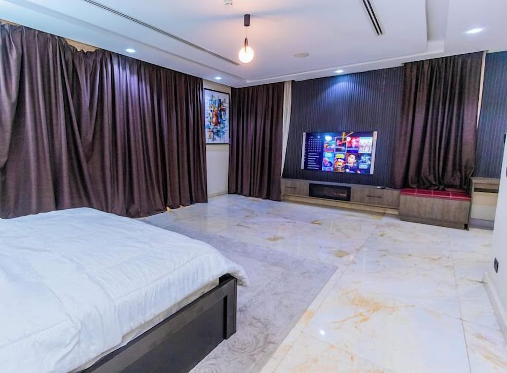 Alim Luxury Apartments