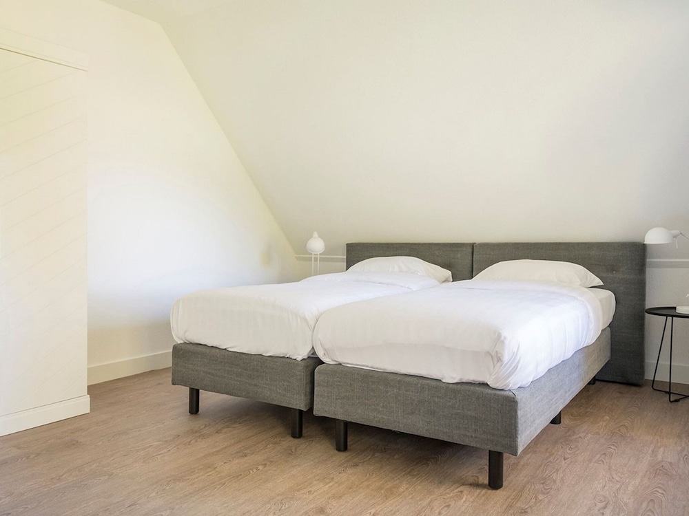 Apartment in De Cocksdorp Near Beach view 2