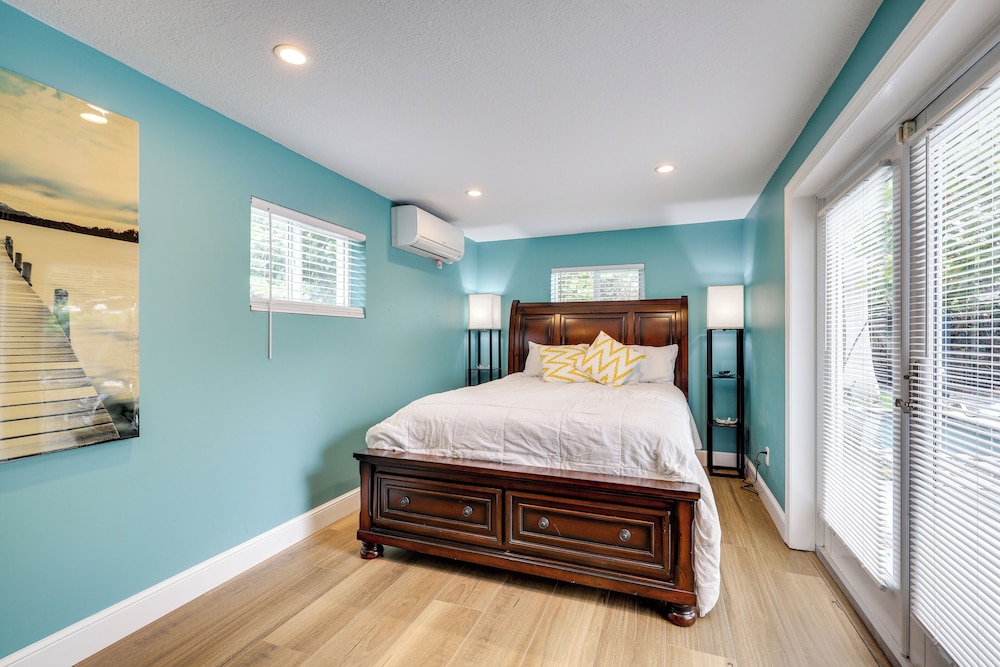 1 Mi to Shore: Family Home in Pompano Beach!