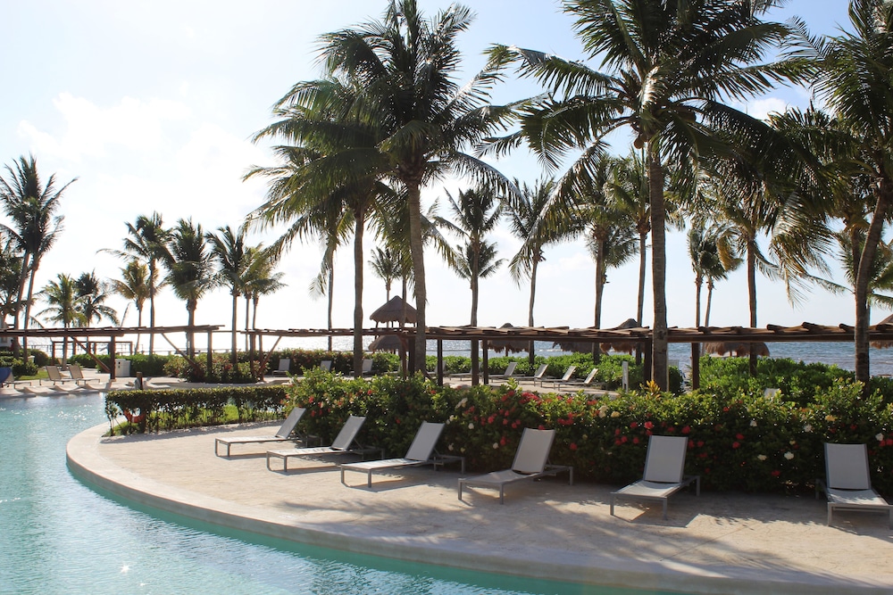 BlueBay Grand Esmeralda All Inclusive - Property Image 65