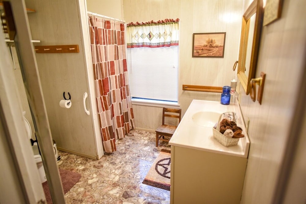 Photo 36