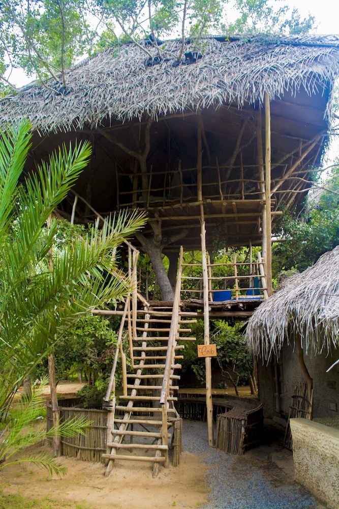 Hotel Saraii Village - Image 1